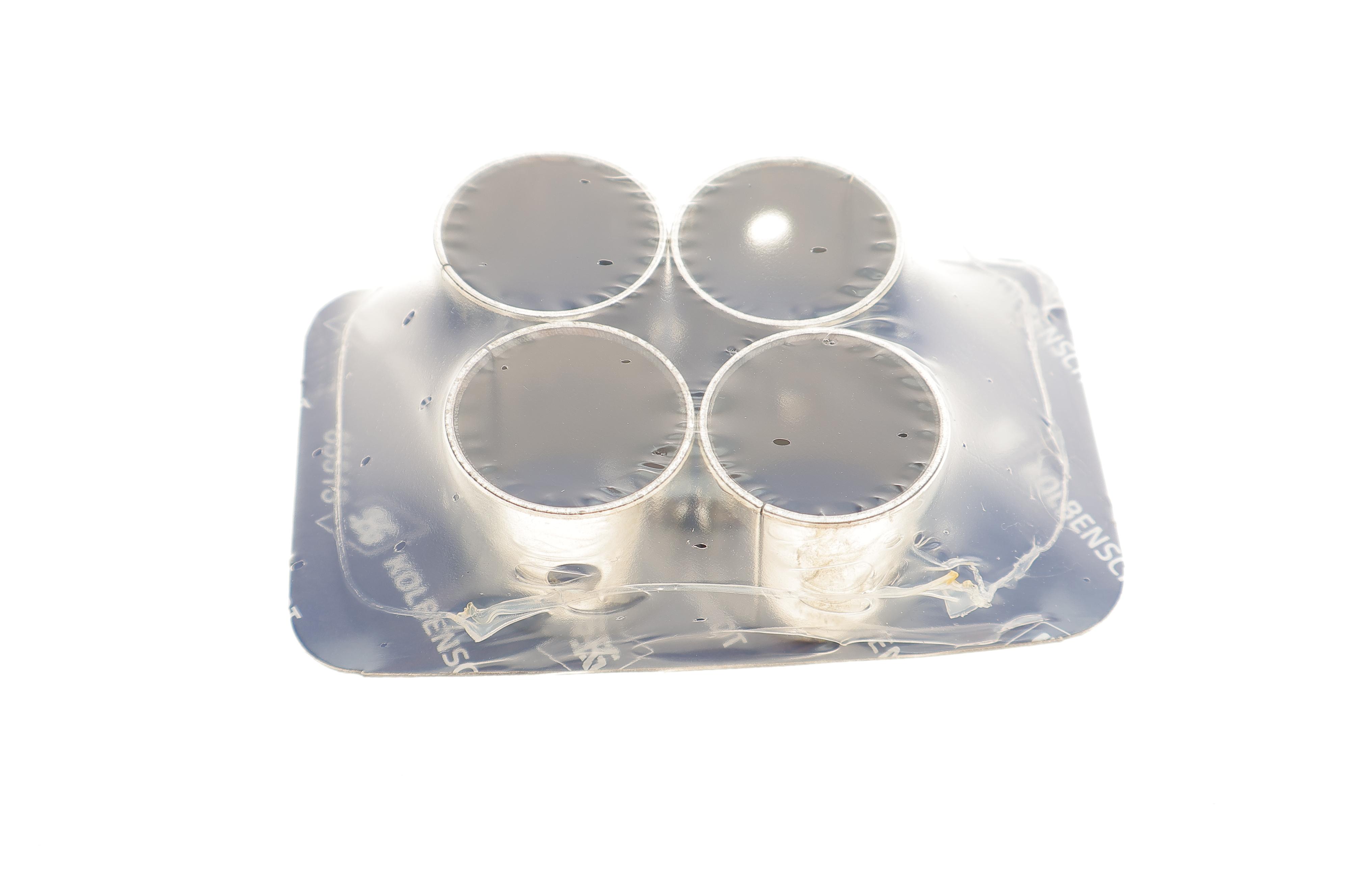 Втулка шатуна VW T4/LT 1.9/2.5 TDI (к-кт 4 шт.) (d=26mm) (з 2 масляними отворами)