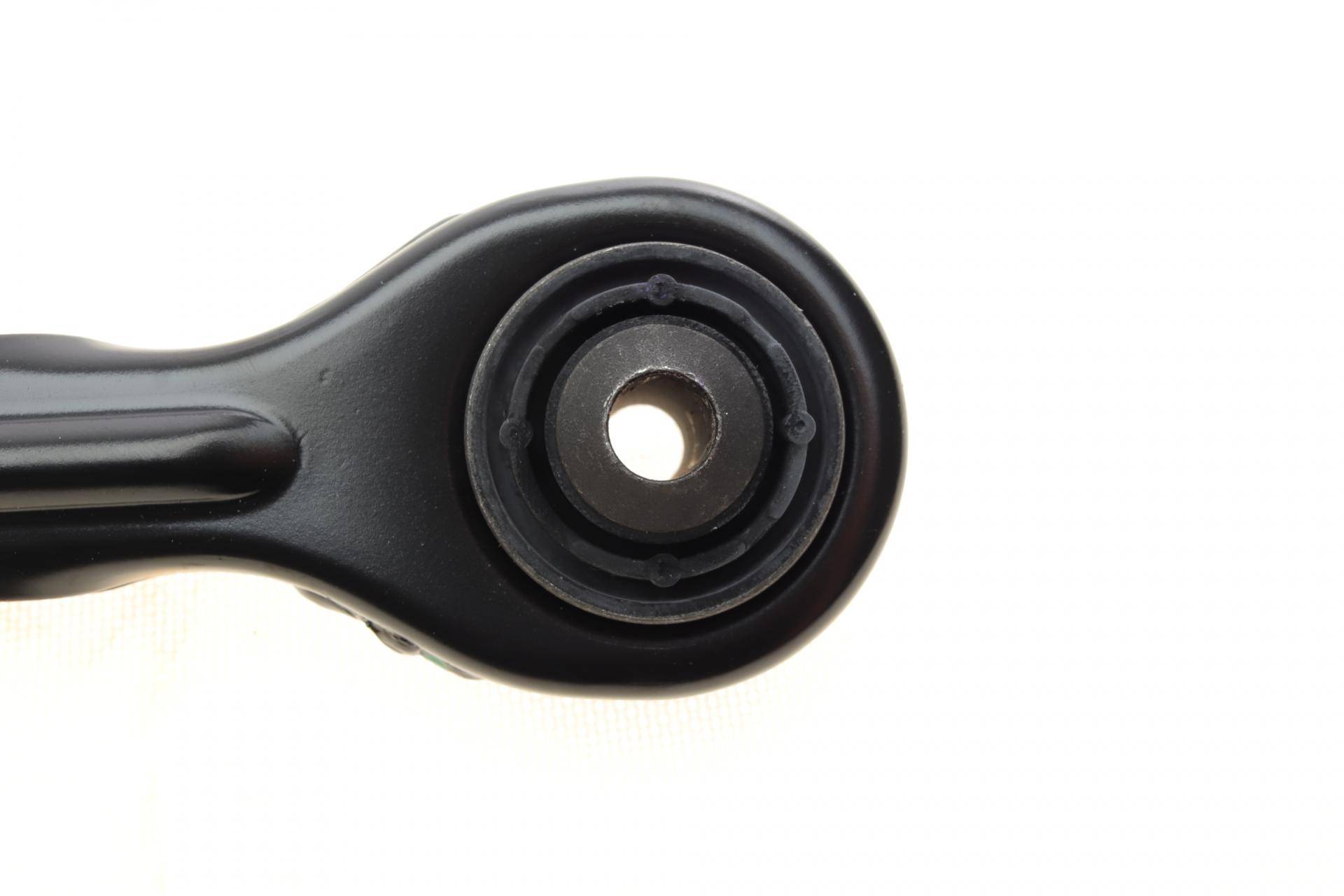 Важіль підвіски (задній/зверху/спереду) BMW 1 (E81/E82/E87/E88)/3 (E90/E91/E92/E93)/X1 (E84) 04-15