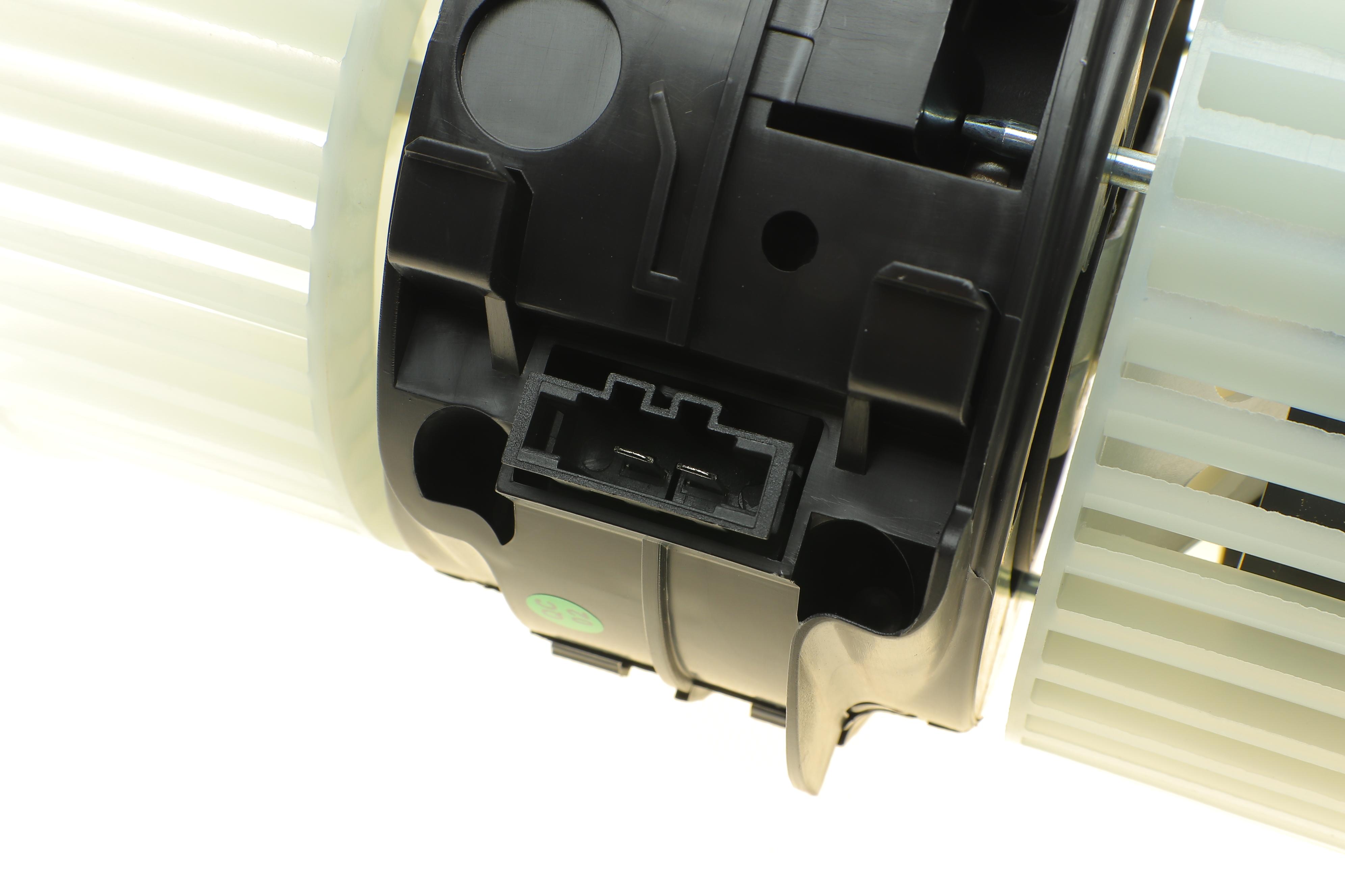 Моторчик пічки Renault Megane 08-