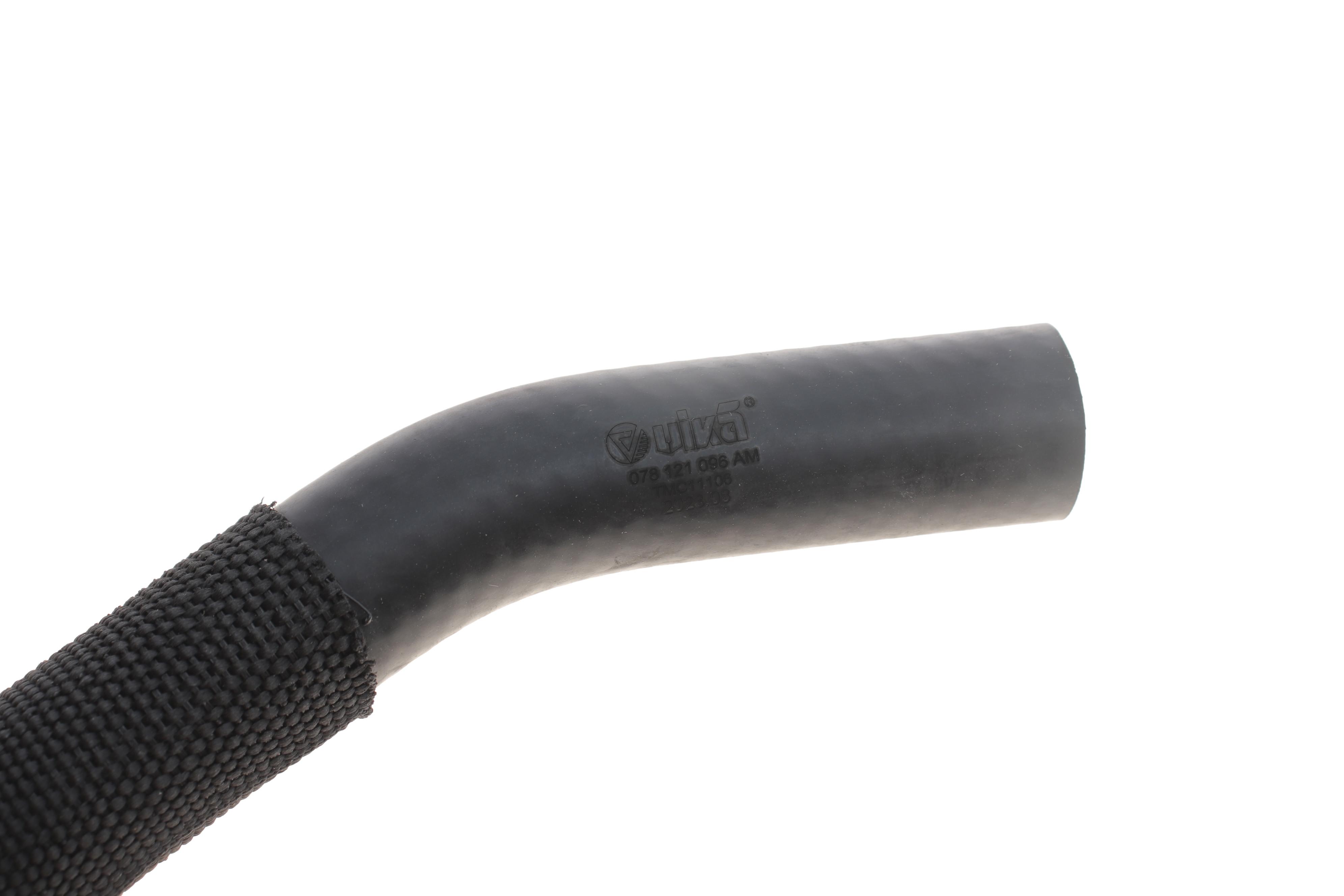 Патрубок радиатора Audi A4/A6/A8/VW Passat 94-05