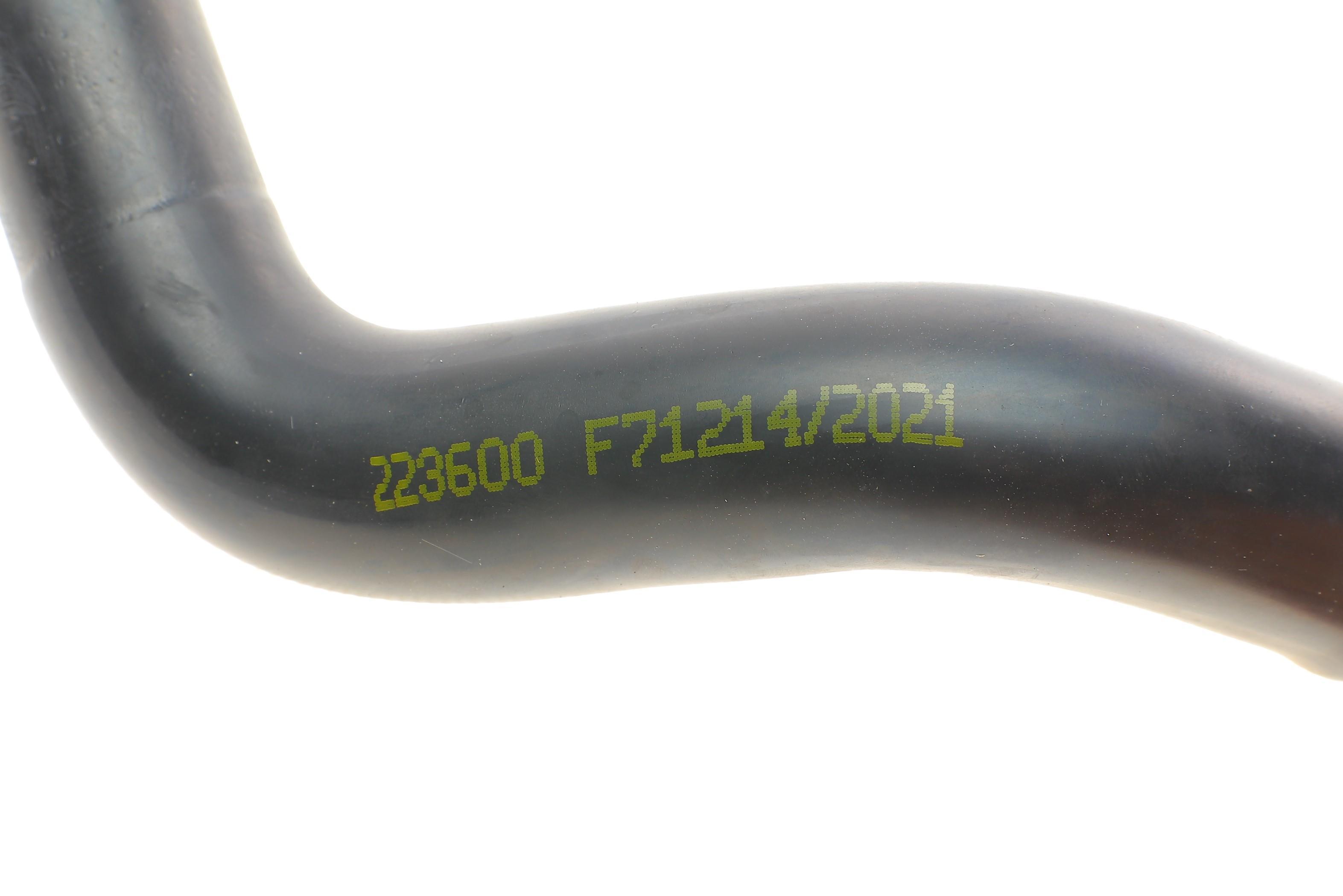 Патрубок вентиляції картера VW Passat 1.8 96-00