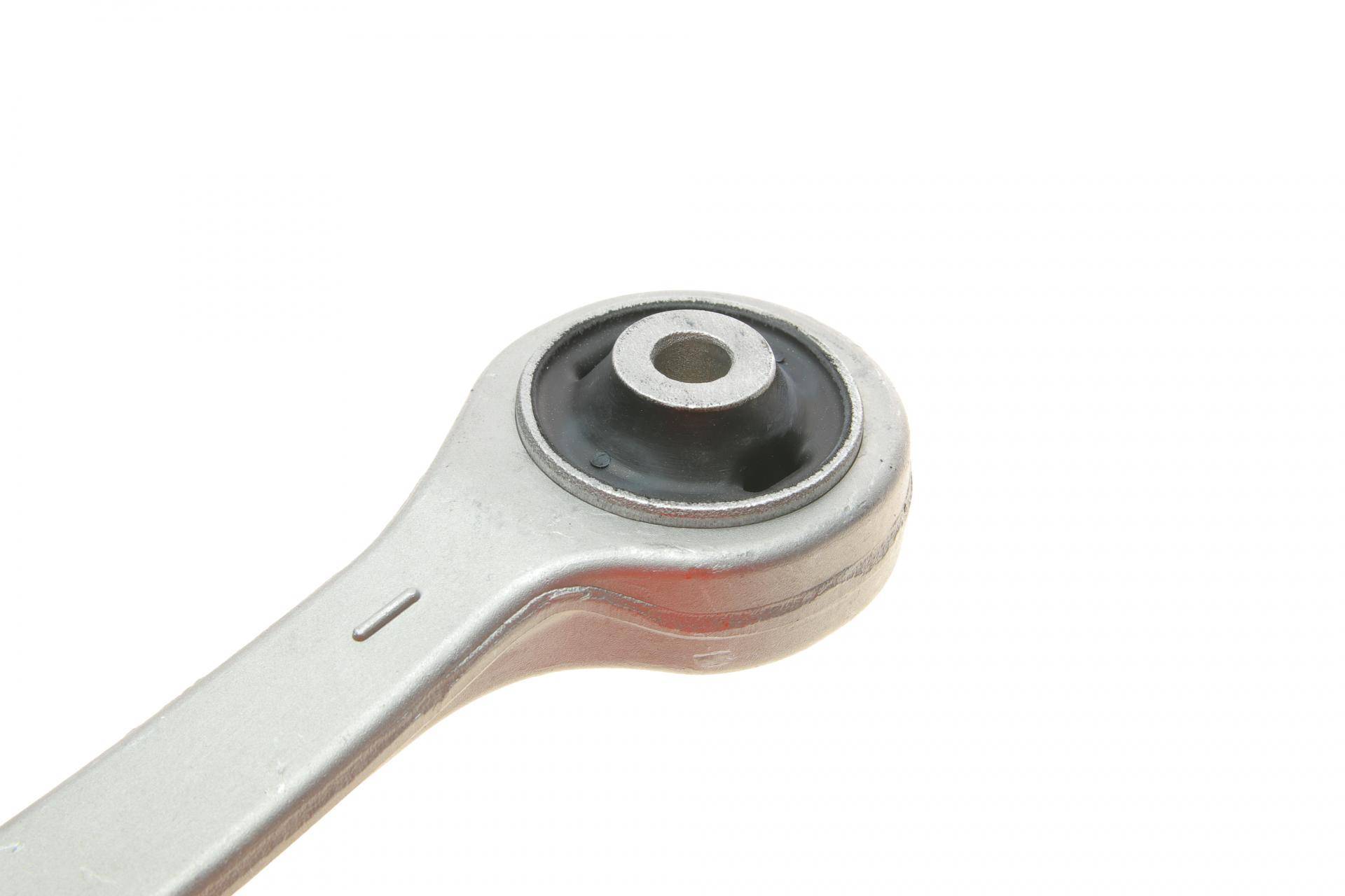 Важіль підвіски (передній/зверху) (R) Audi A4/A6/VW Passat B5 96-05