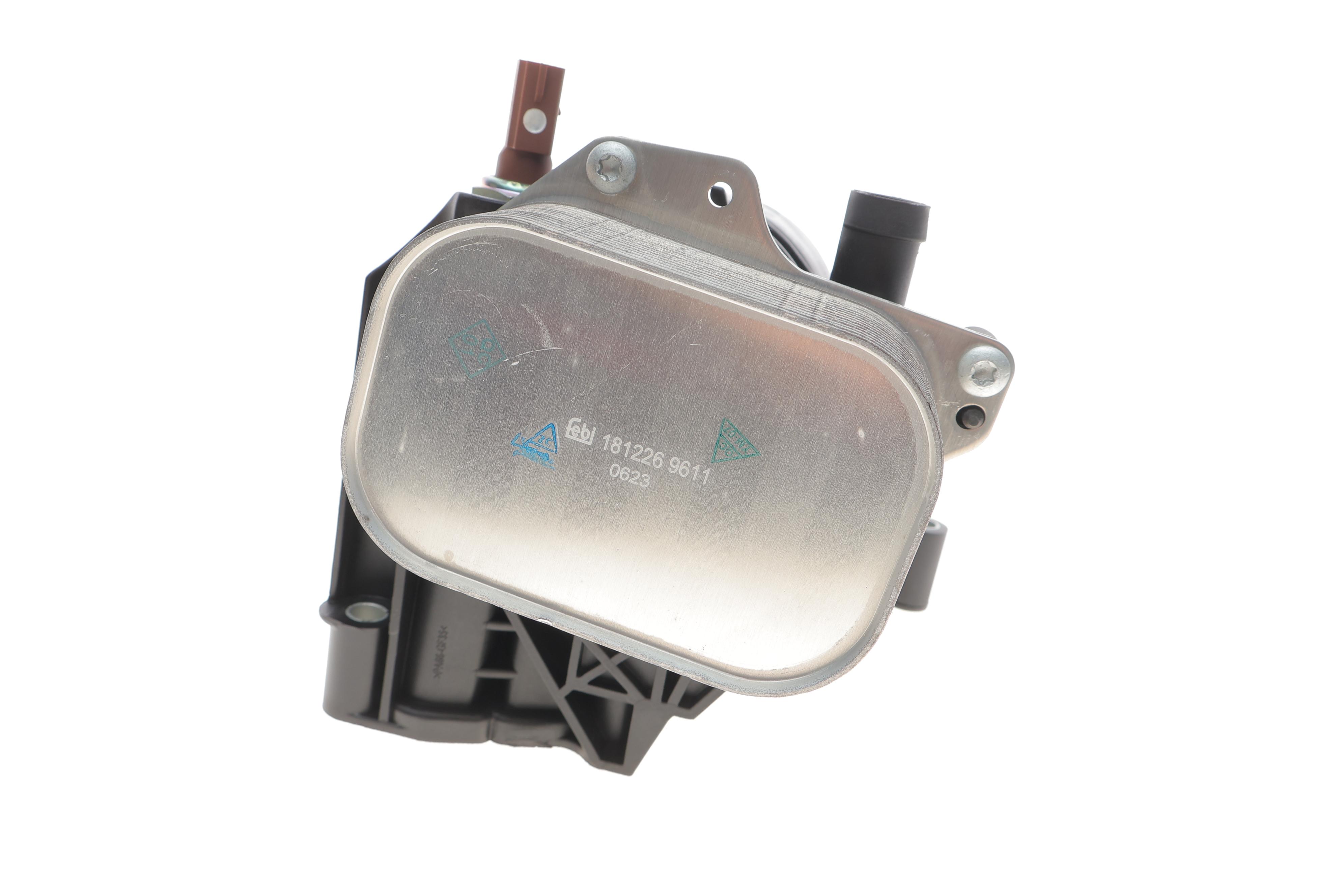 Корпус фільтру масляного (з радіатором) VW Golf/Caddy/Crafter 2.0TDI 15-/Audi A3/Q2 1.6/2.0 TDI 15-