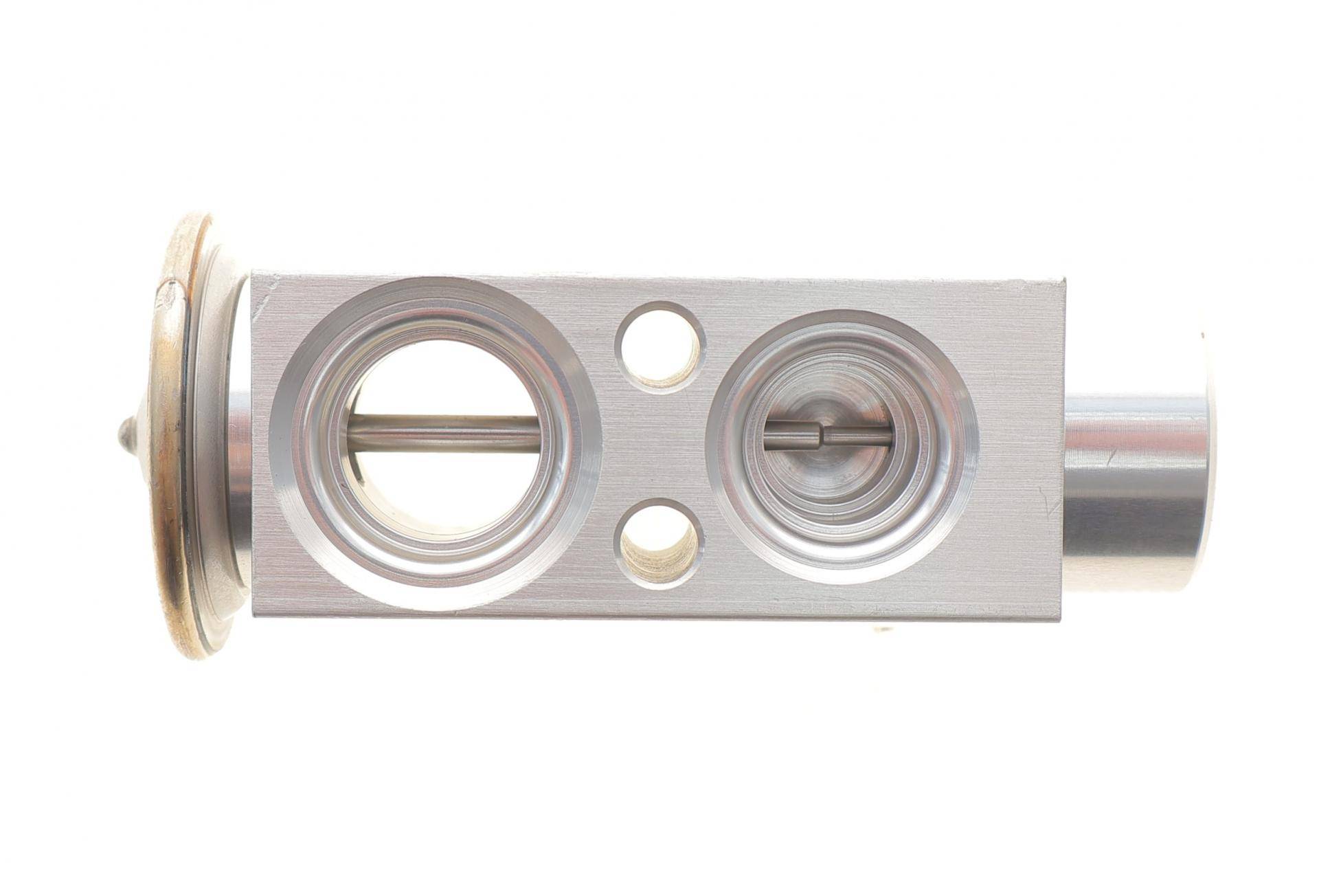 Клапан компресора кондиціонера BMW X5 (E70/F15, F85)/X6 (E71, E72) 07-14