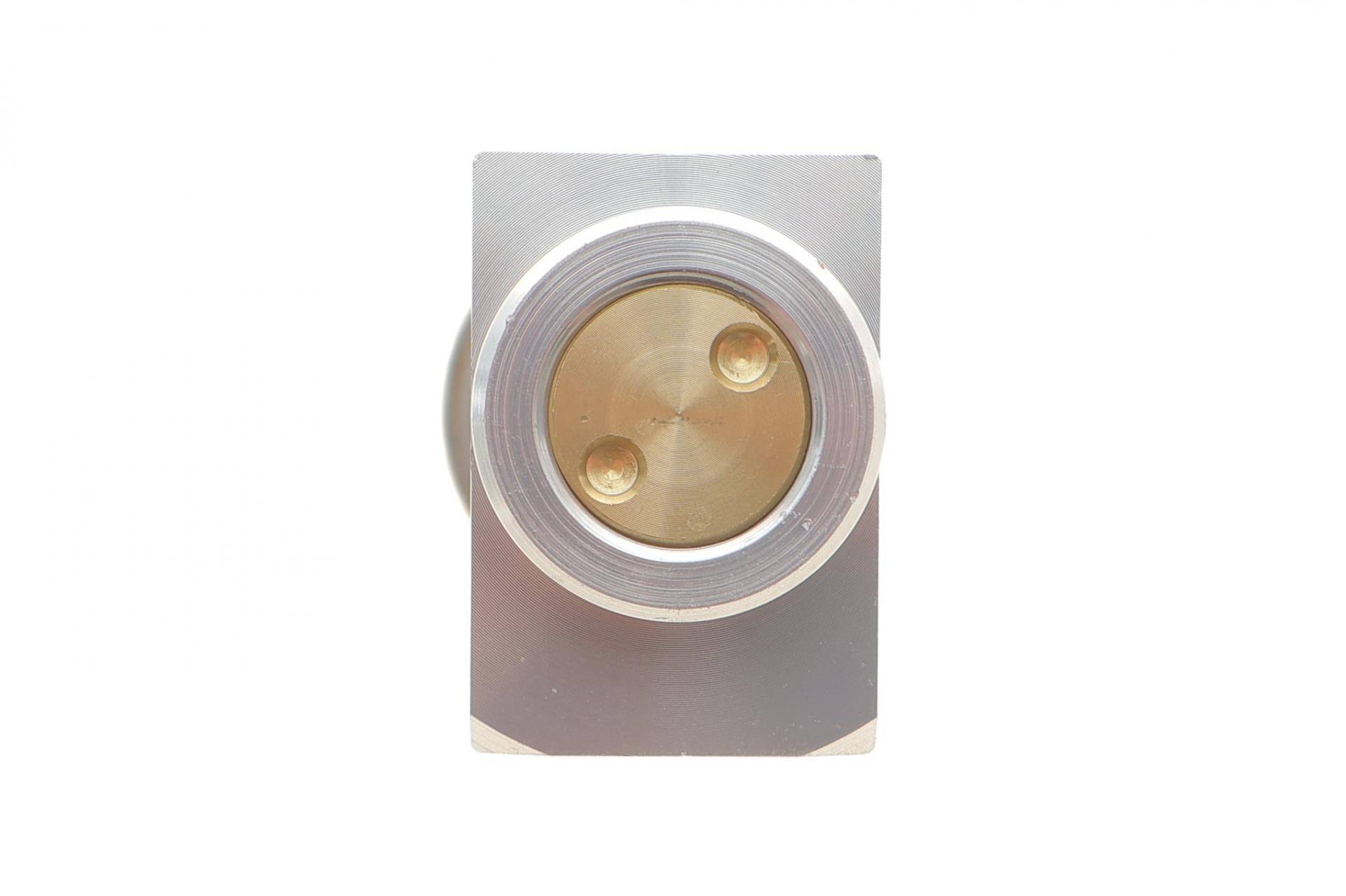 Клапан компресора кондиціонера BMW X5 (E70/F15, F85)/X6 (E71, E72) 07-14