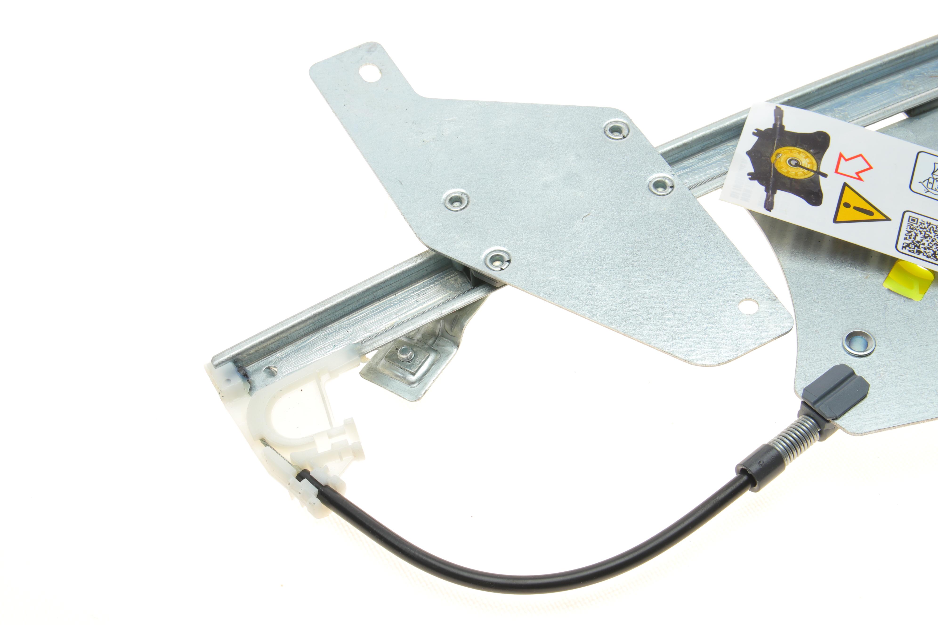 Склопідіймач (передній) Peugeot 508 10-18 (L) (електро) (без моторчика)