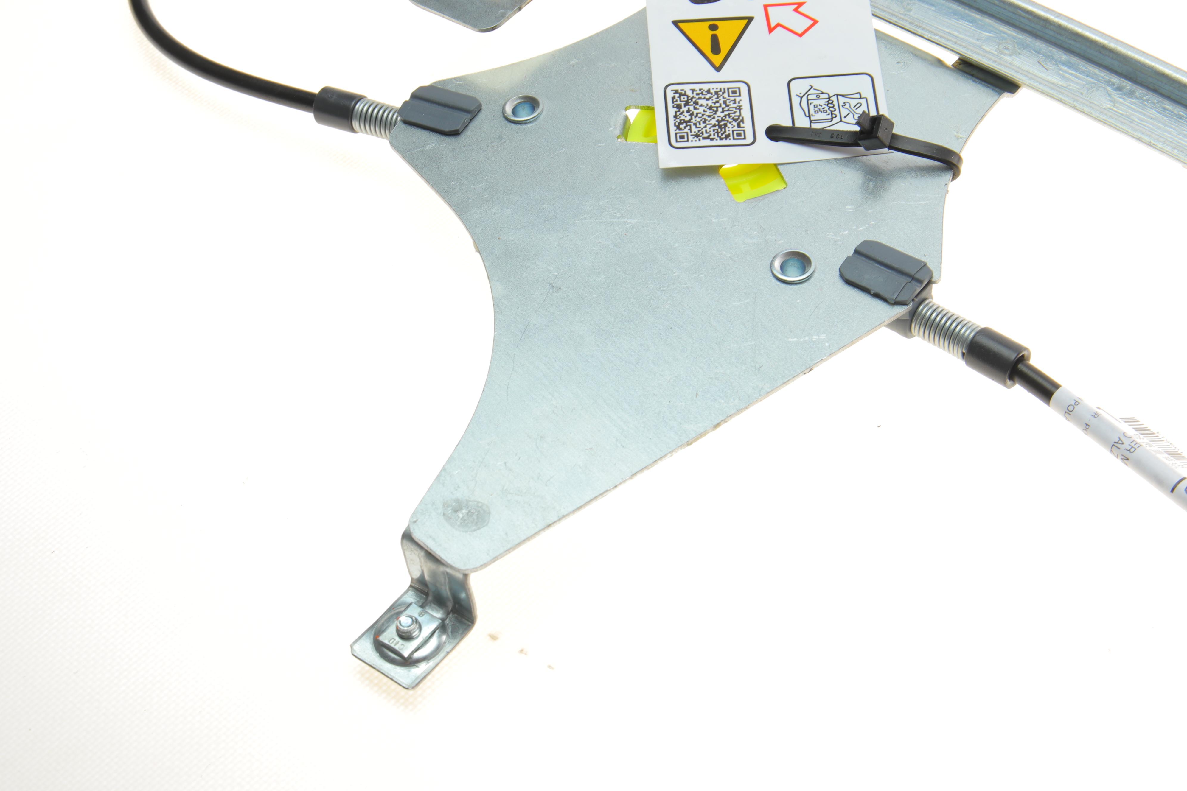 Склопідіймач (передній) Peugeot 508 10-18 (L) (електро) (без моторчика)