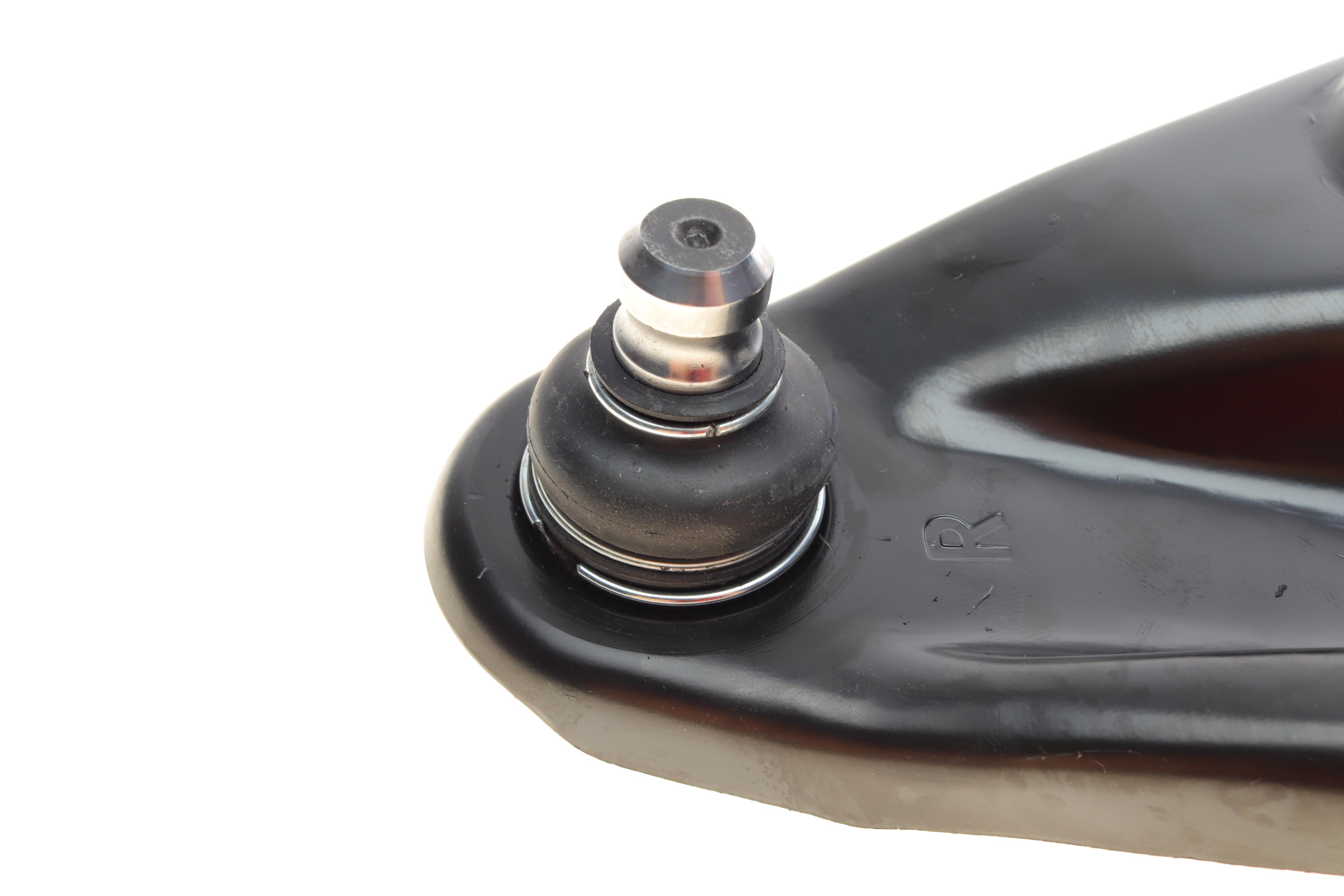 Важіль підвіски (передній/знизу) (R) Renault Logan 04-