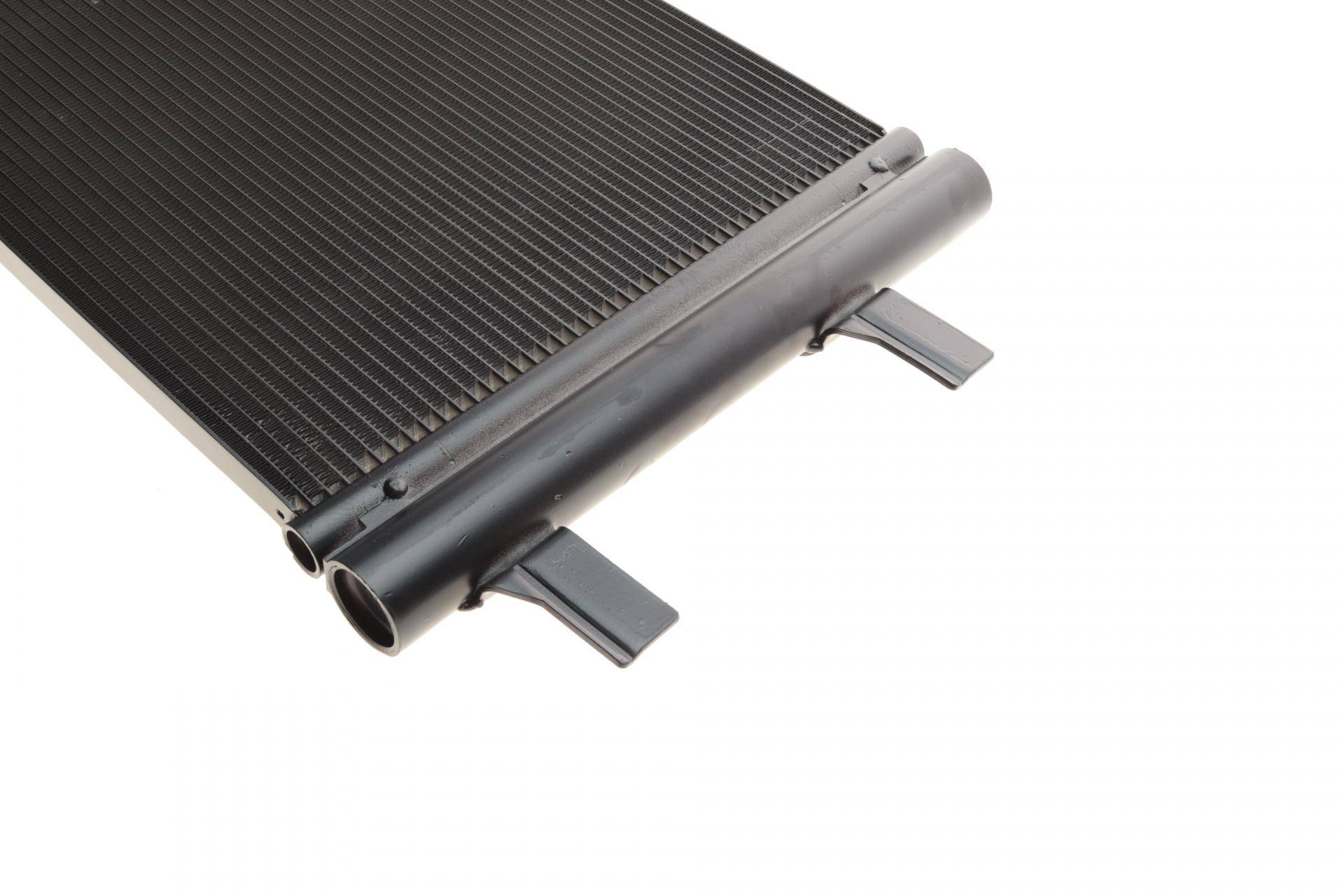 Радіатор кондиціонера (з осушувачем) BMW 1 (F40)/2 (F45/F44/F46)/X1 (F48)/X2 (F39) B37/B47/B48 14-