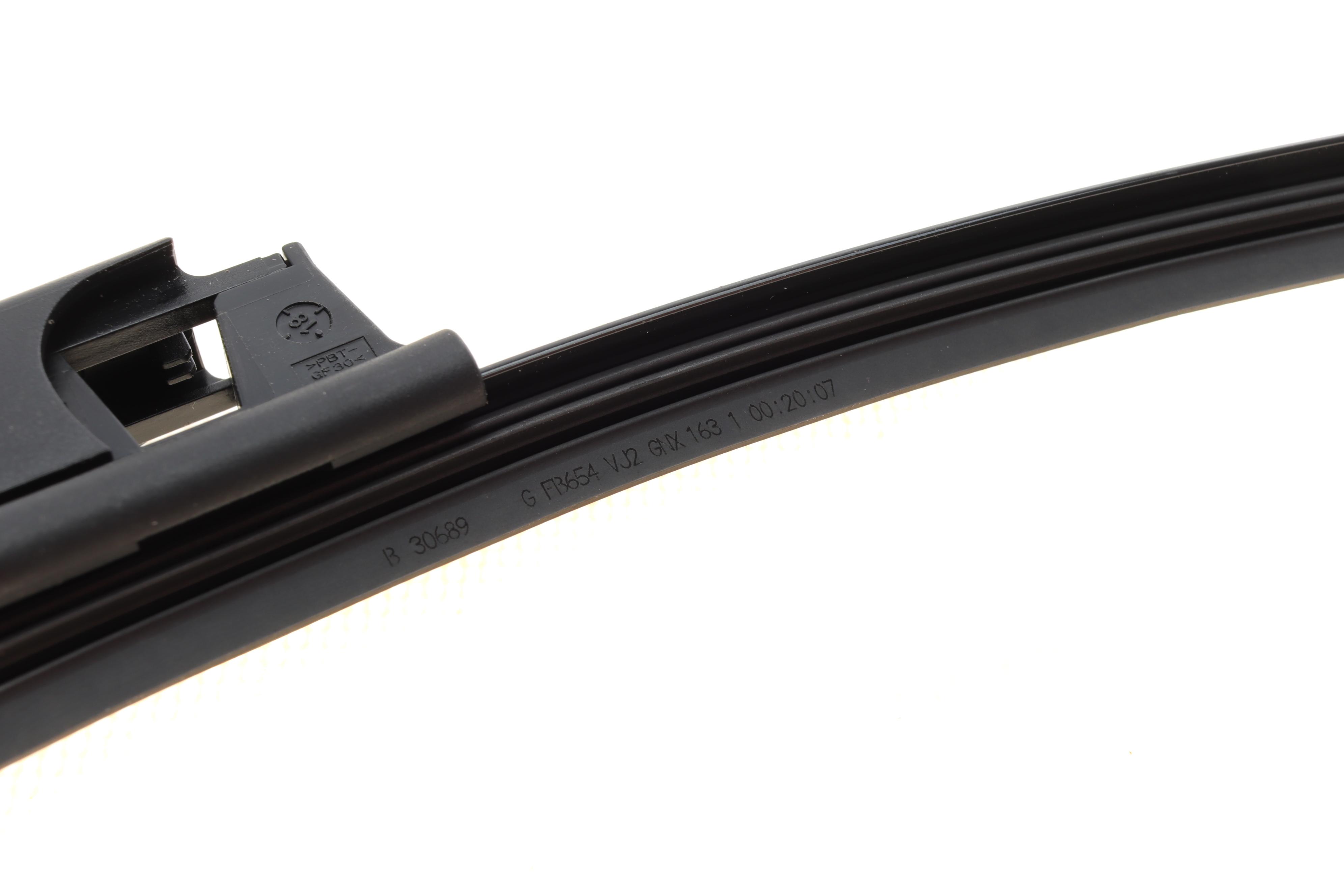 Щітки склоочисника (550/550мм) Audi A4/A6 97-08 (безкаркасна)