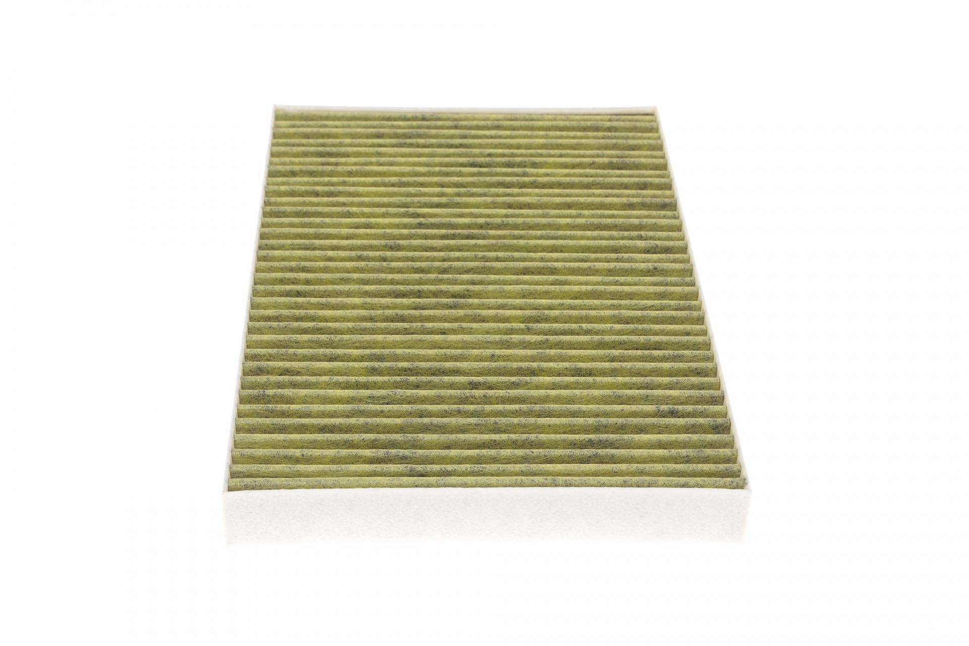 Фільтр салону Audi A4/A6 97-08/Seat Exeo 09-13 (вугільний/антибактеріальний)