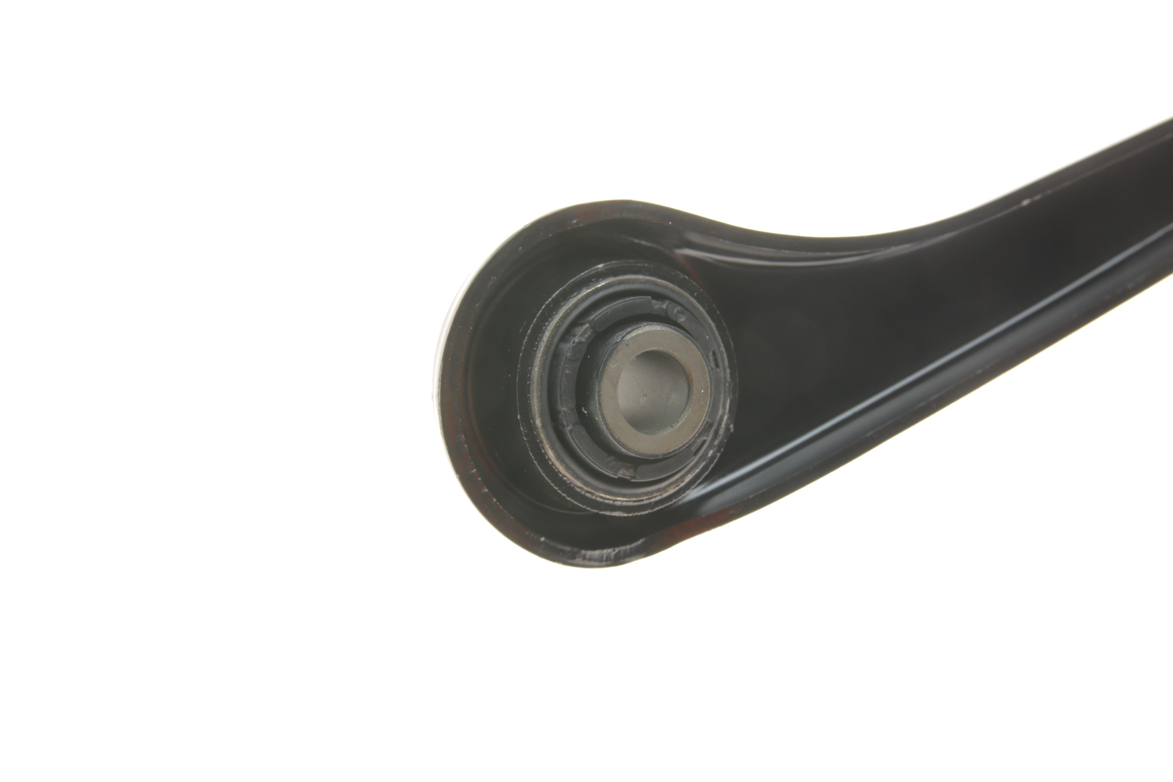 Важіль підвіски (задній/знизу) (L) Audi A3/Q3/Skoda Octavia II/SuperB/VW Golf V/VI/Passat/Touran 03-