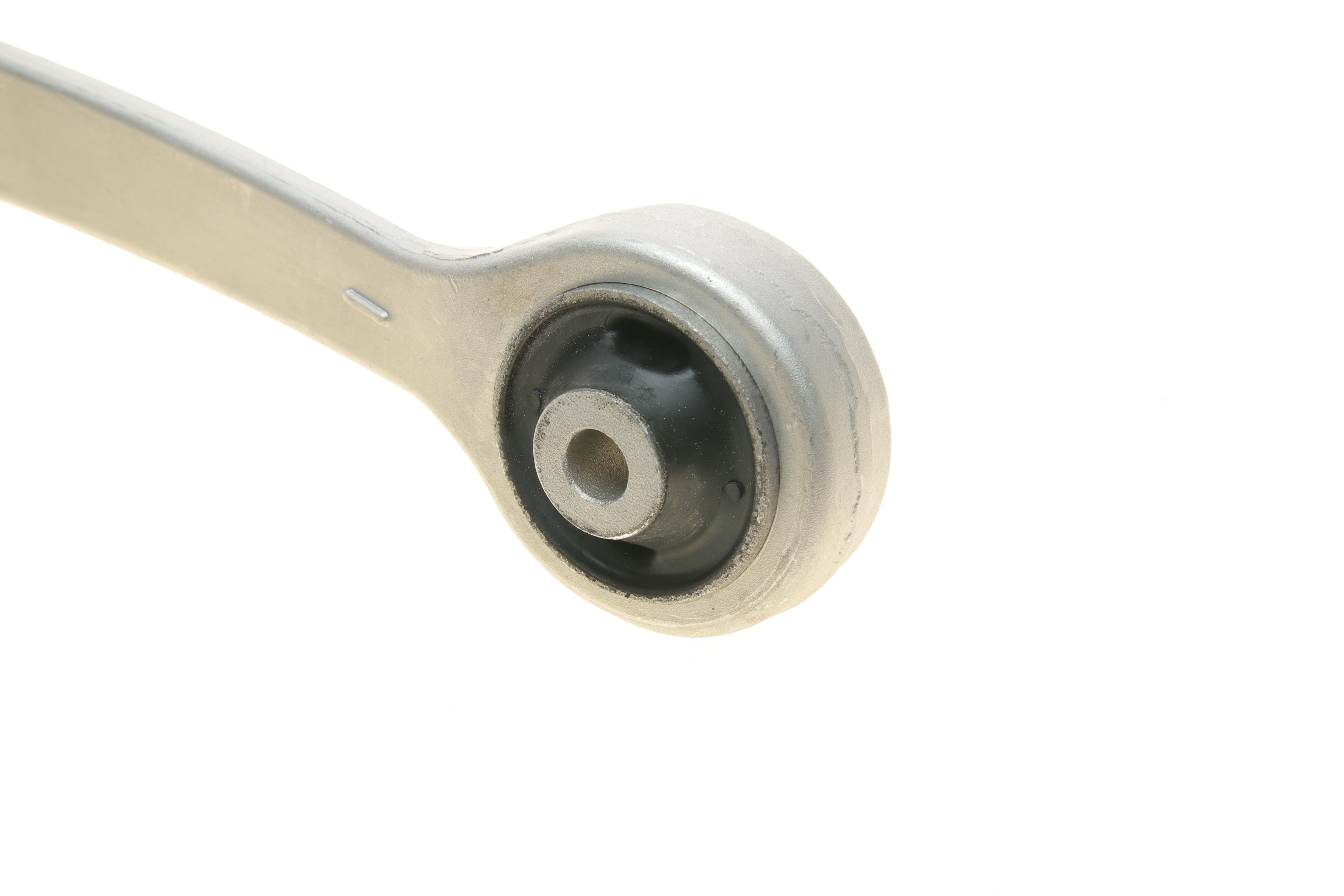 Важіль підвіски (передній/зверху) (R) Audi A4/A6/VW Passat B5 96-05