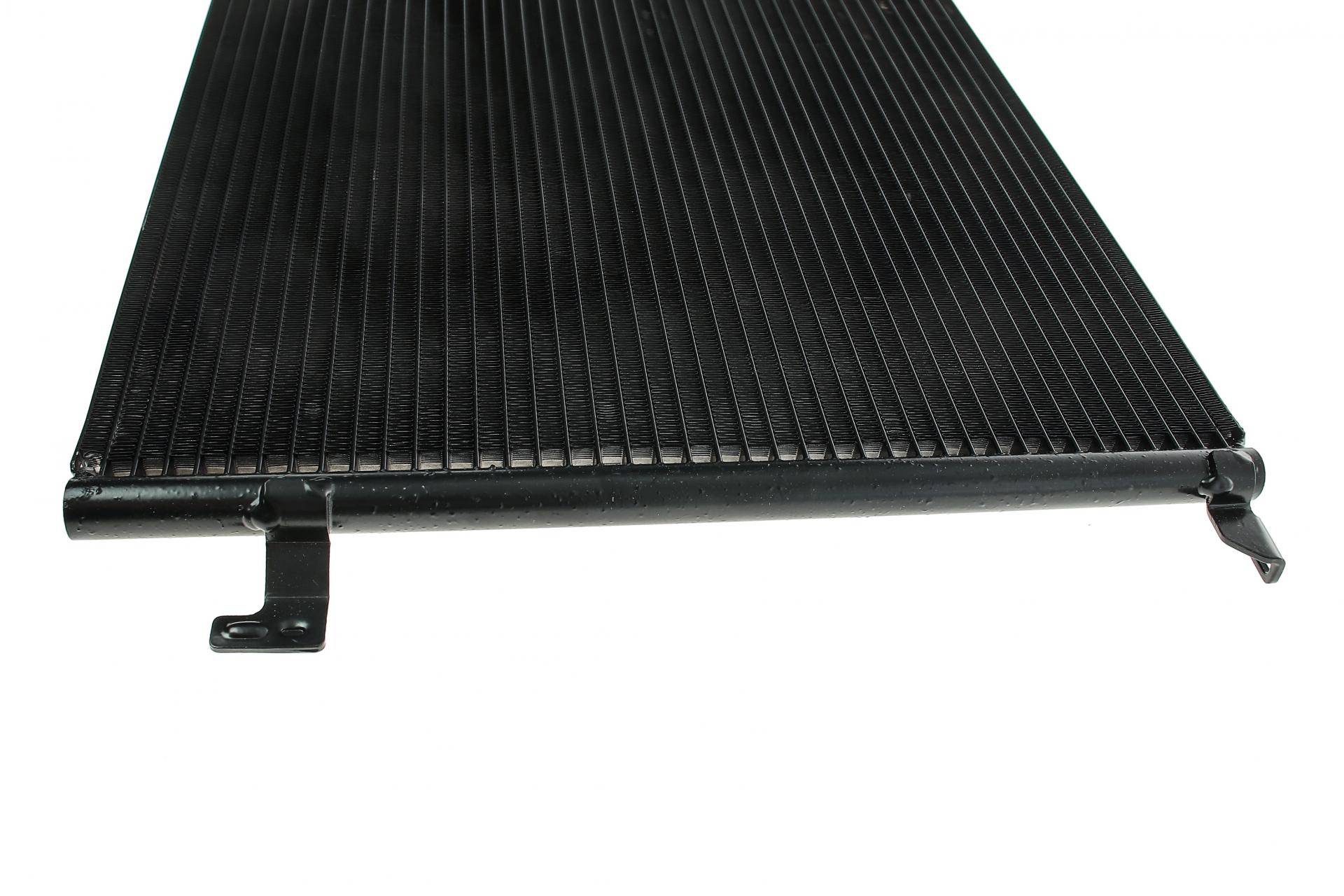 Радіатор кондиціонера Opel Signum/Vectra 1.9-D 02-09