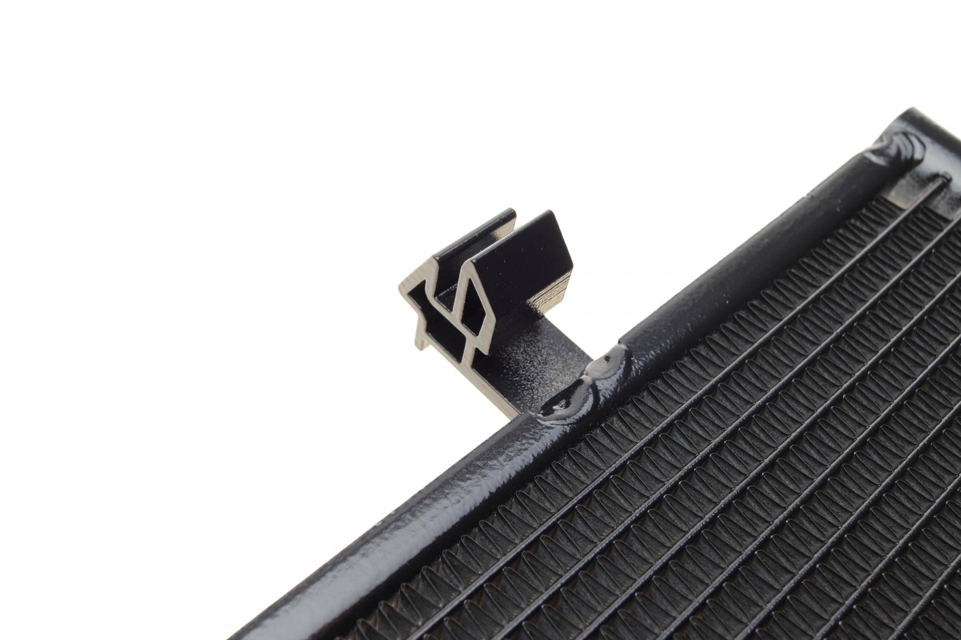 Радіатор кондиціонера Ford B-max/Fiesta VI 1.25-1.6/1.5TDCi 08-