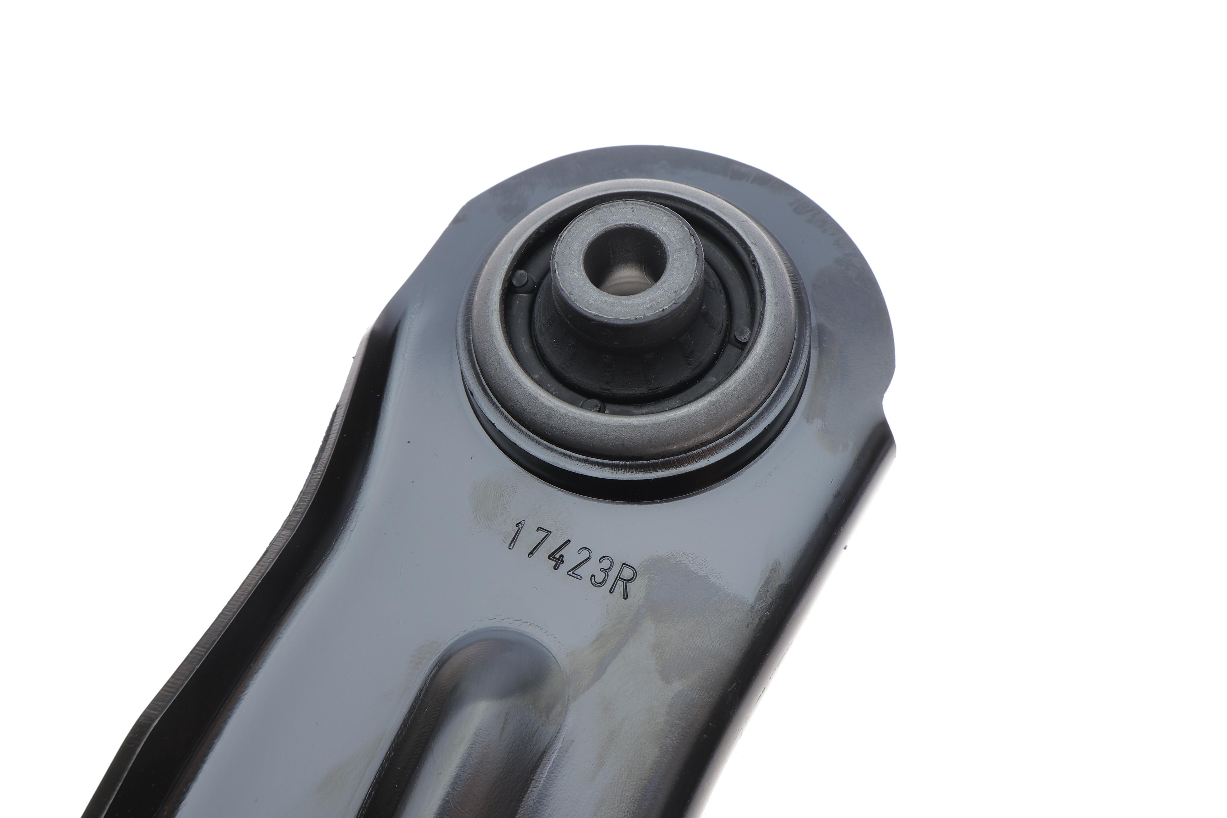 Важіль підвіски (передній/знизу) (R) Renault Megane/Scenic II 02-