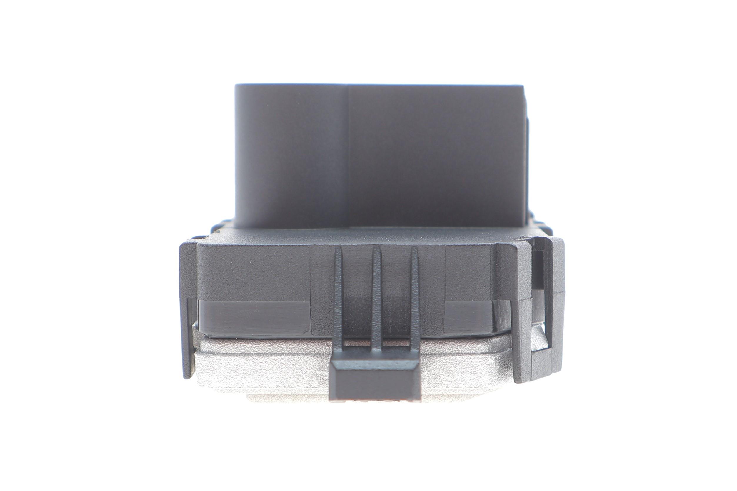 Реостат пічки Ford Focus II/Galaxy II/Mondeo IV 04-