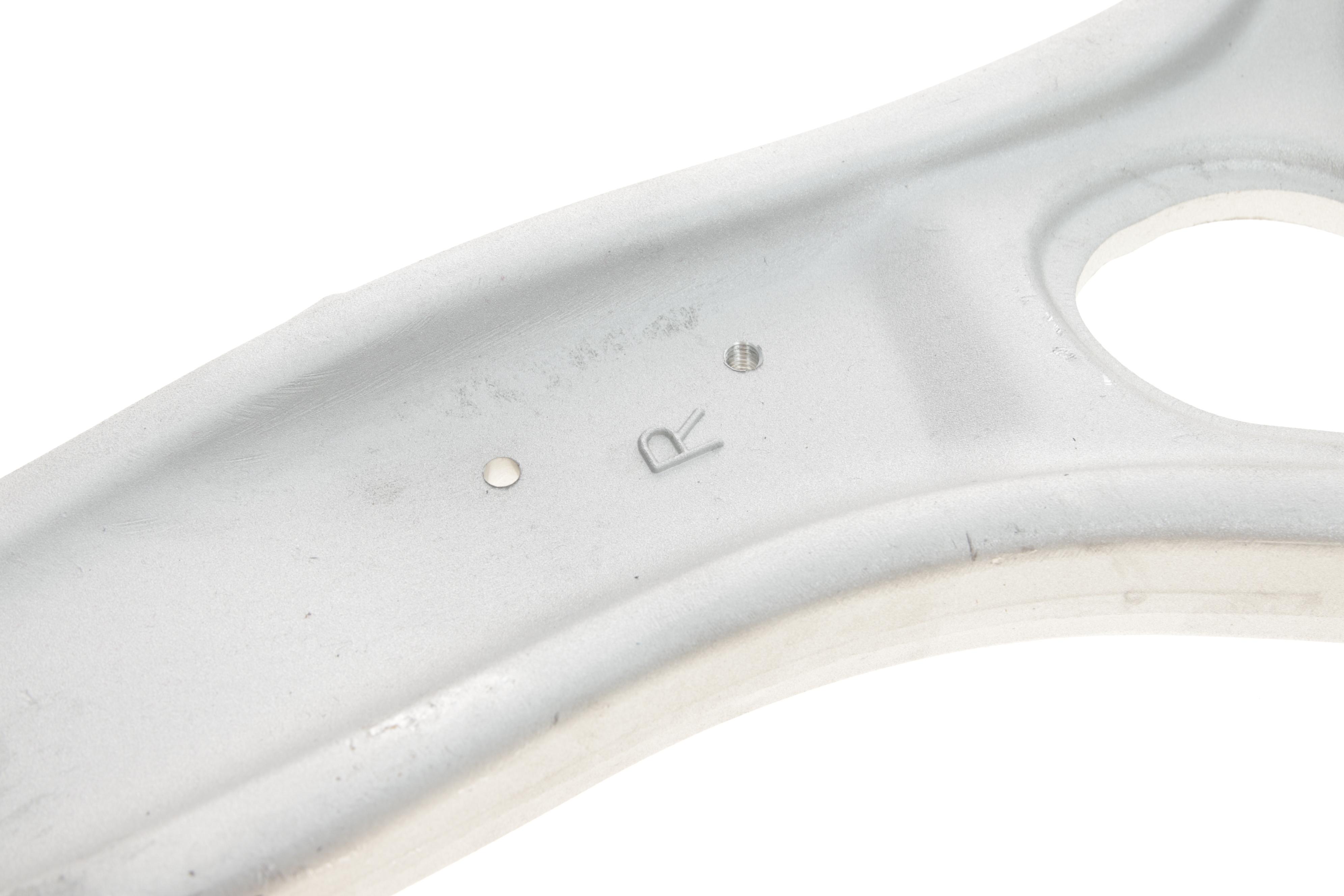 Рычаг подвески (передний/снизу) (R) Ford Focus III/C-Max II 10-