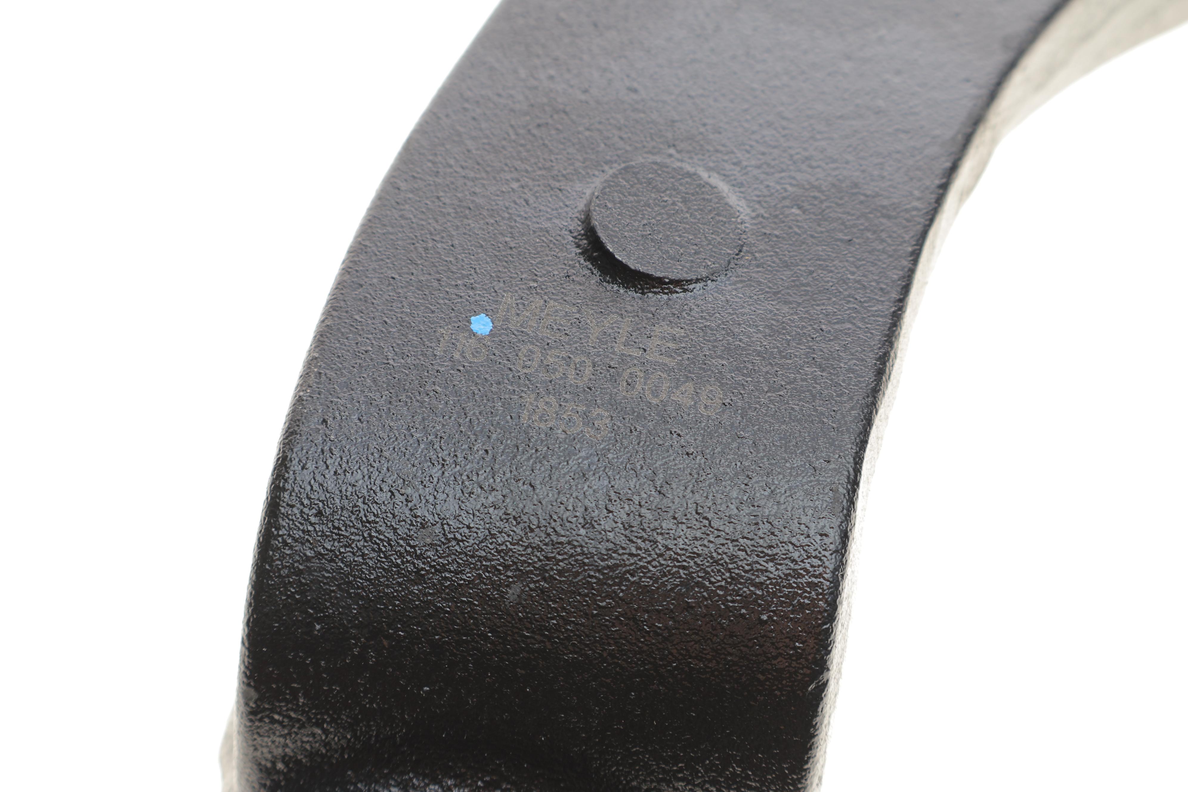 Важіль підвіски (передній/знизу) (L) Porsche Cayenne/VW Touareg 02-10