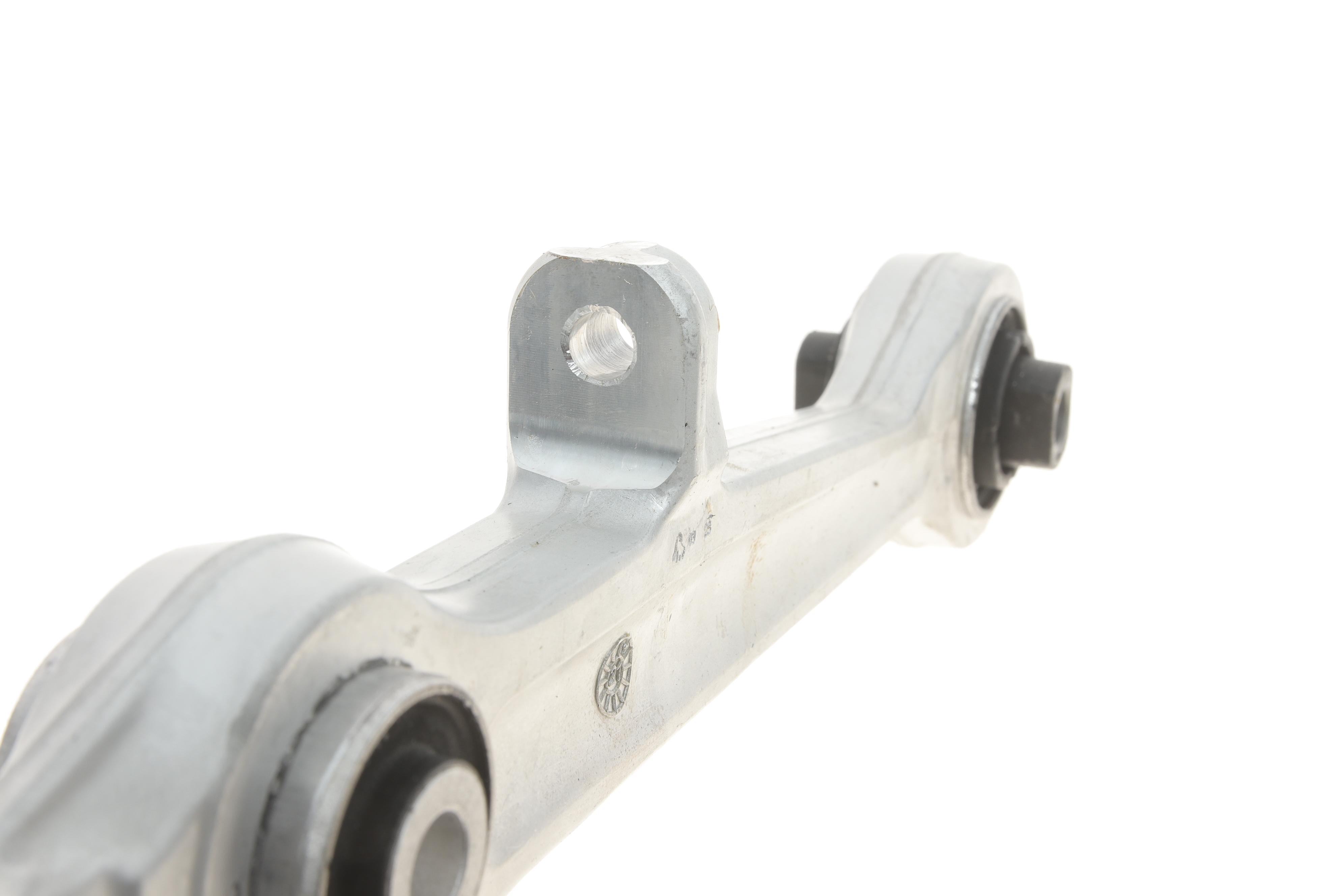 Важіль підвіски (передній/знизу/спереду) Audi A4/A6 95-05/VW Passat 00-05 (Alu)