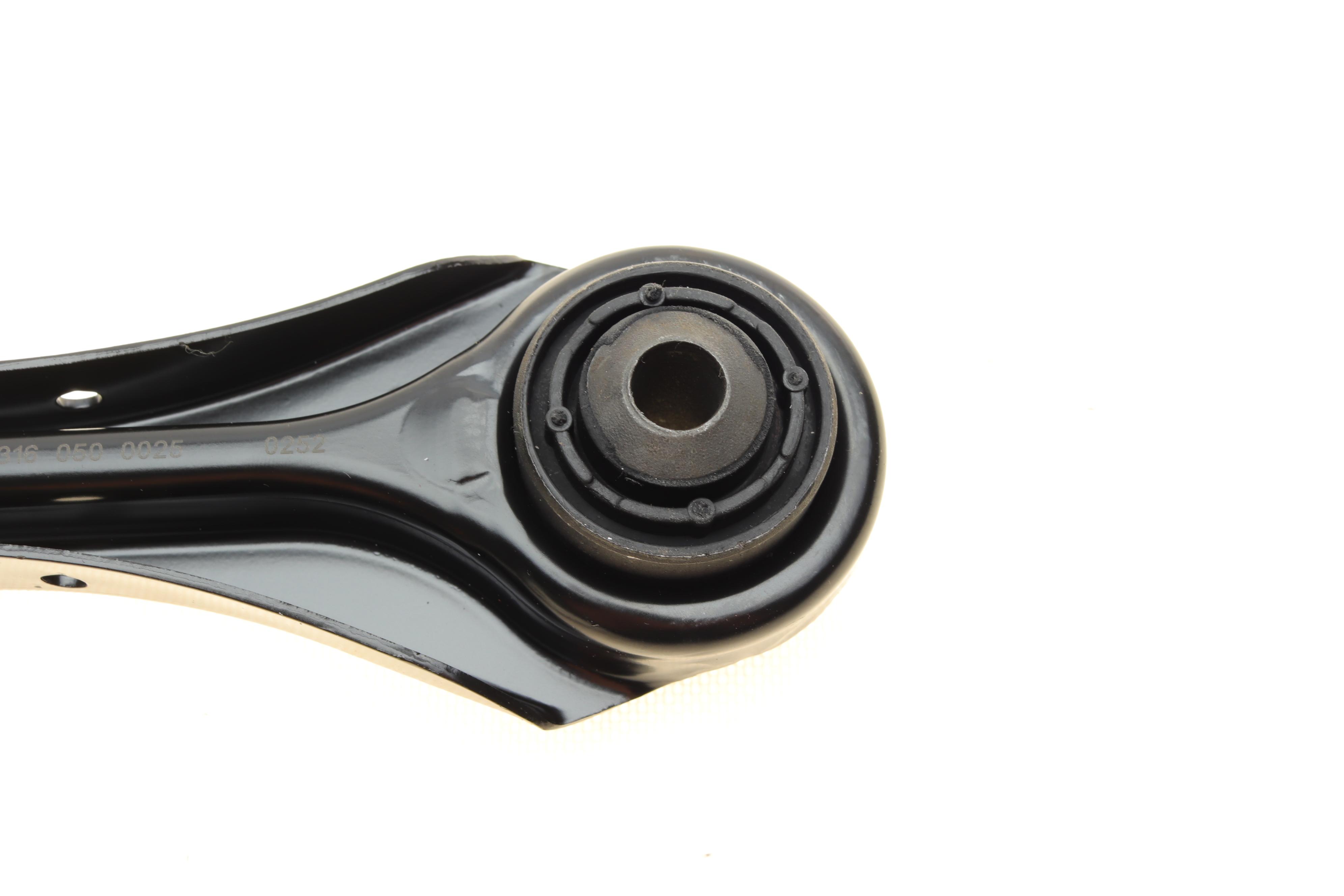 Важіль підвіски (задній/зверху) BMW 1 (E81/E82/E87/E88)/3 (E90/E91/E92/E93) 04-13