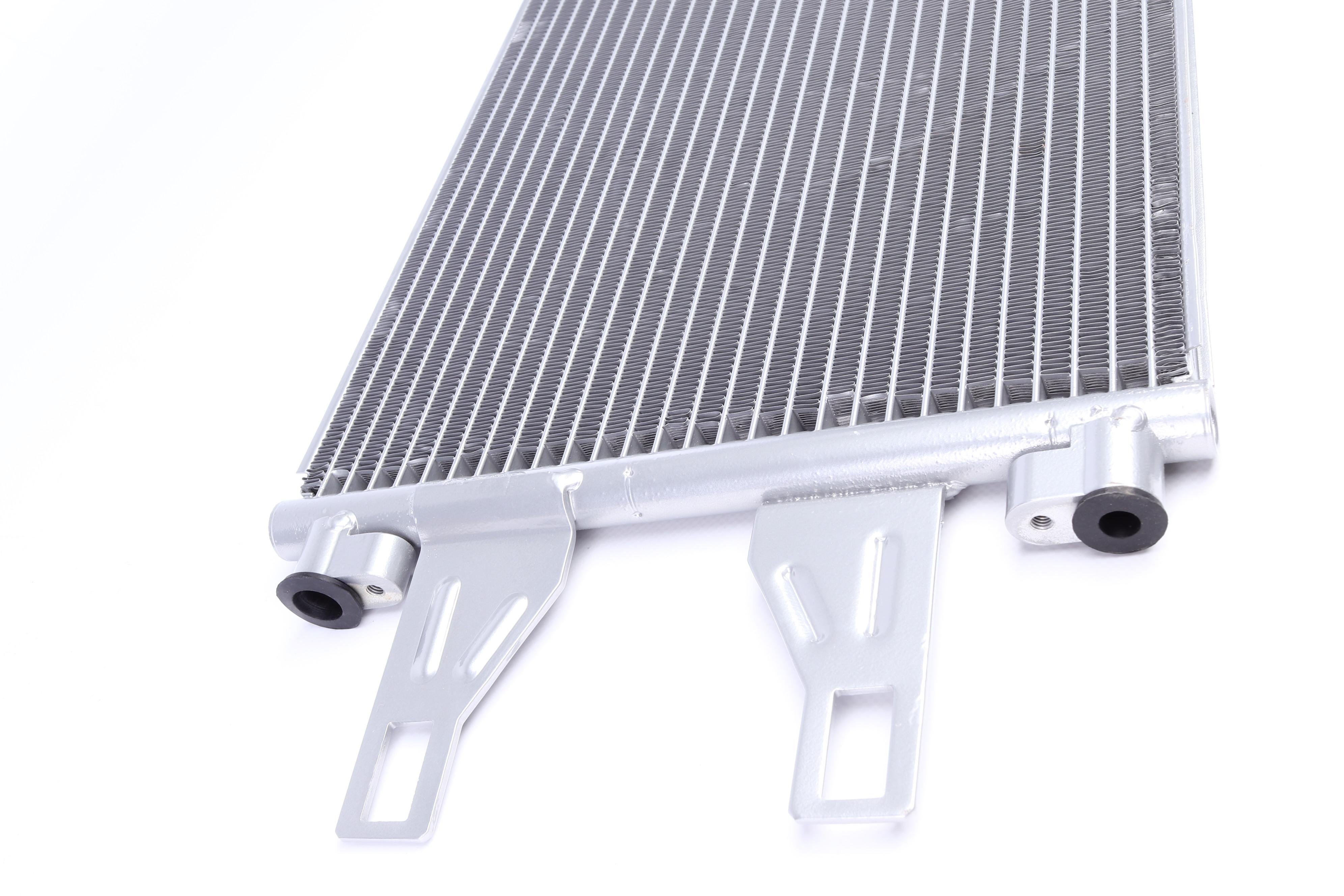 Радіатор кондиціонера Citroen Jumper/Peugeot Boxer 06-