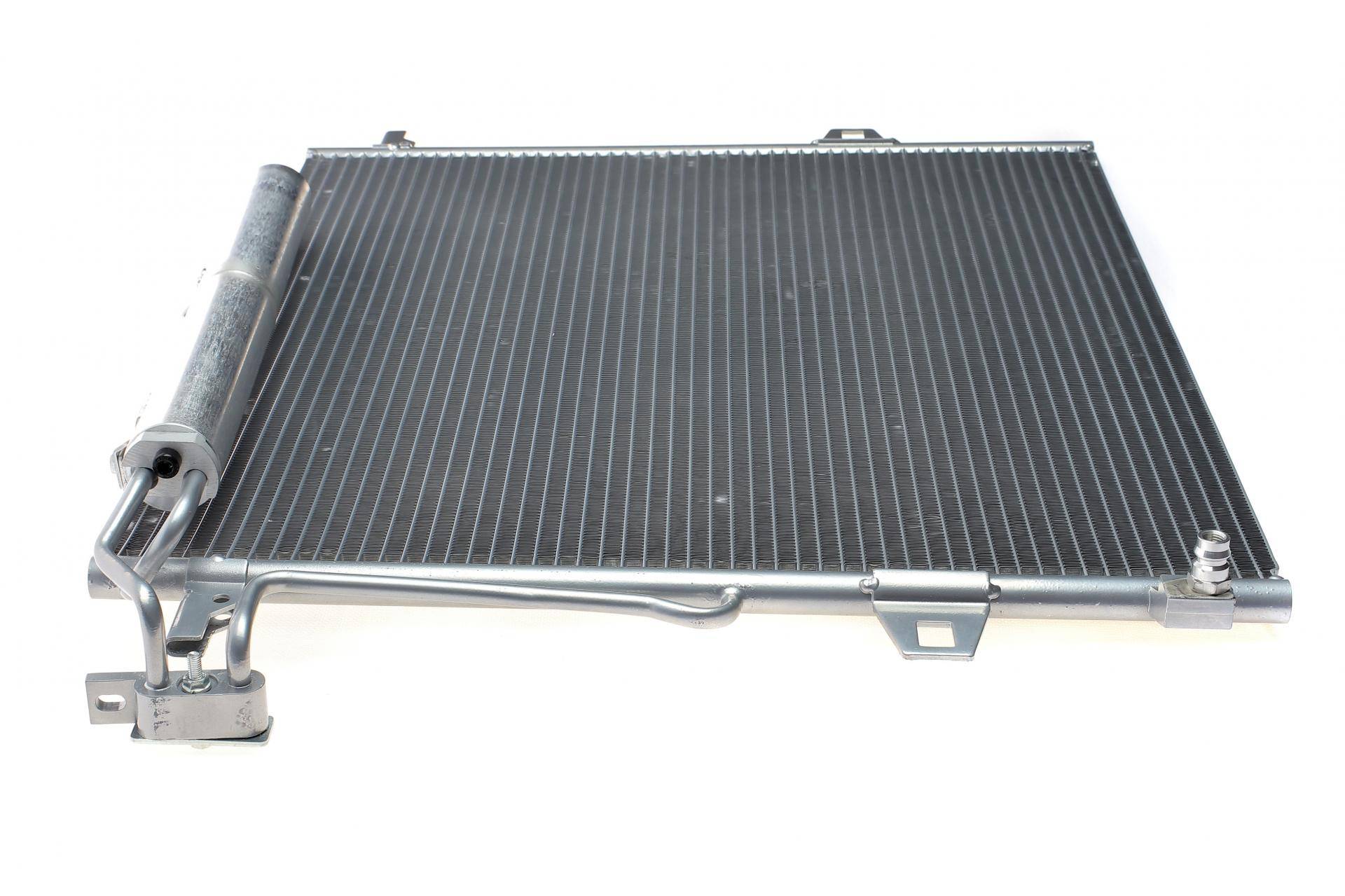 Радіатор кондиціонера MB G-class (W461) 3.0D 10-/M-class (W164) 05-11/GL-class (X164) 3.0-5.5 06-12