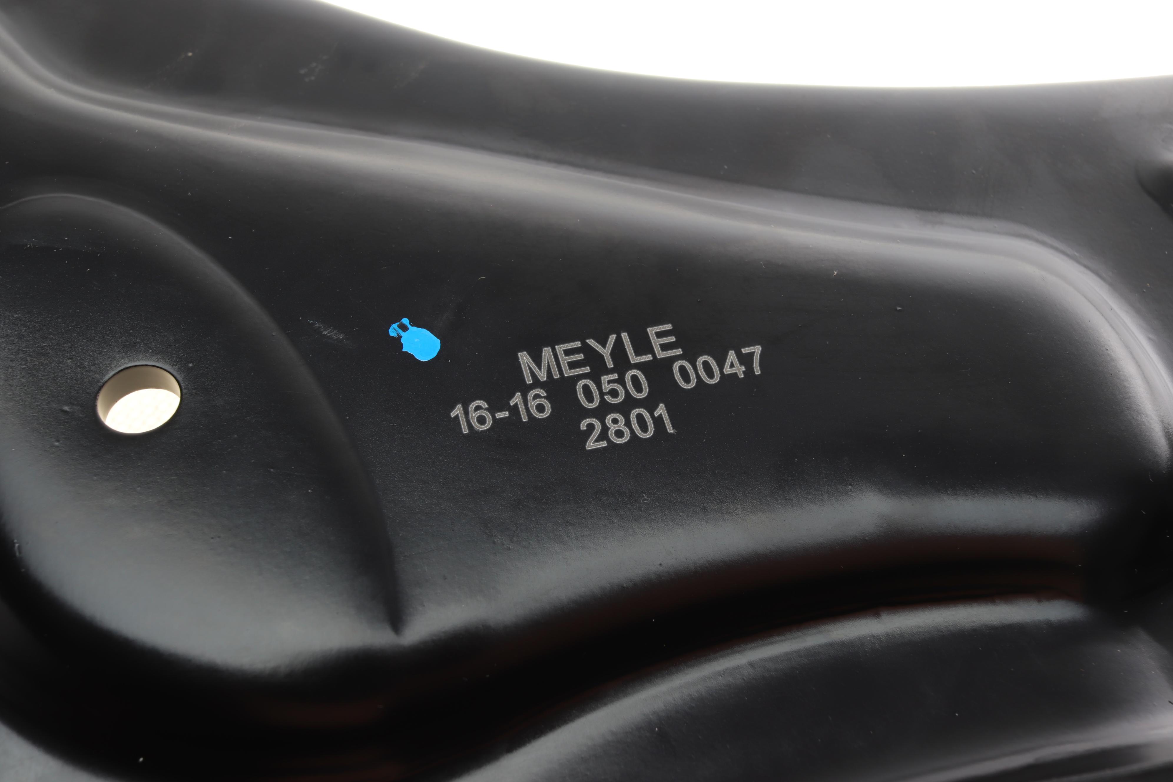 Важіль підвіски (передній/знизу) (L) Renault Scenic III/Megane III 08-/Fluence 10- (з кульовою)