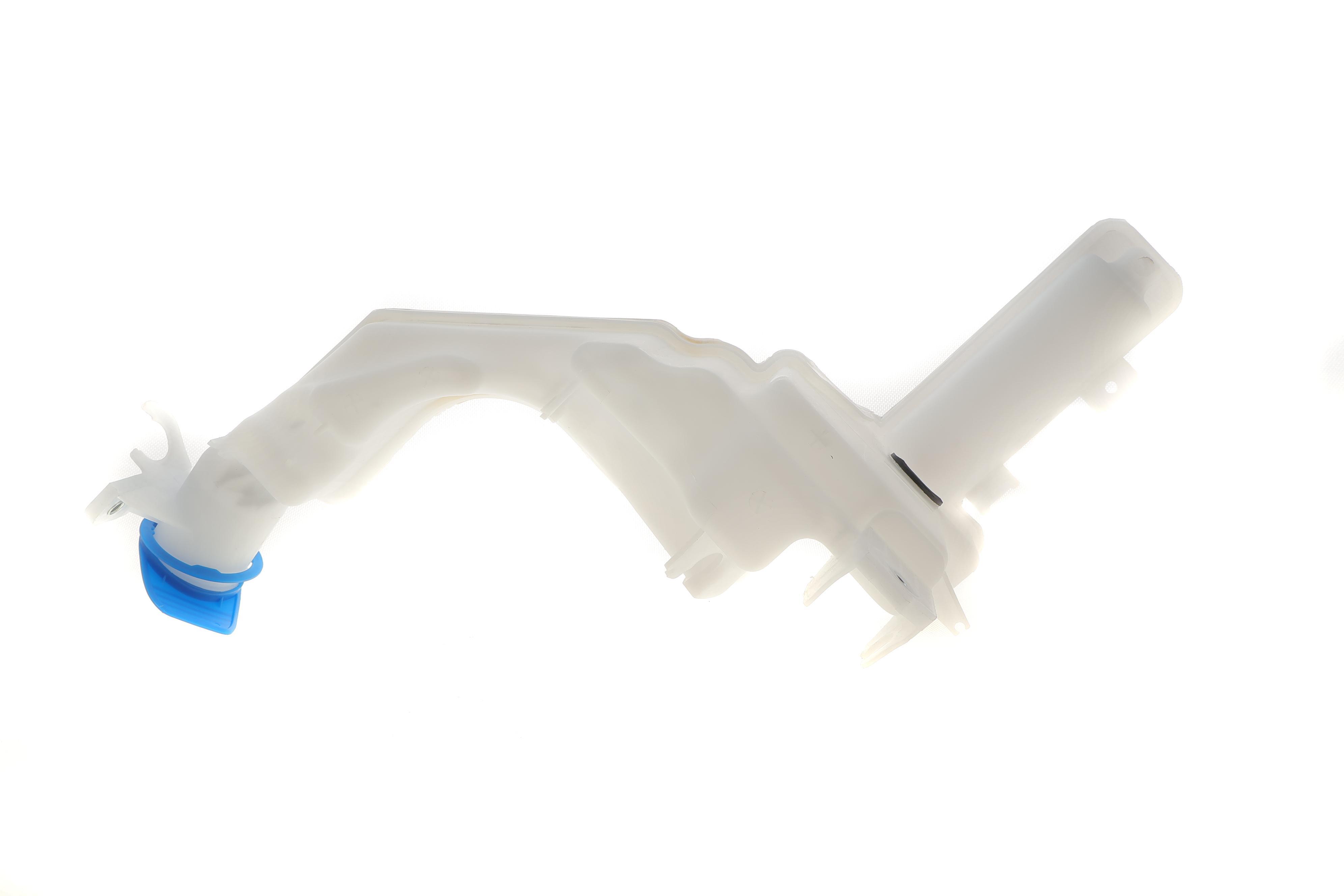 Бачок омывателя VW Passat 05-11