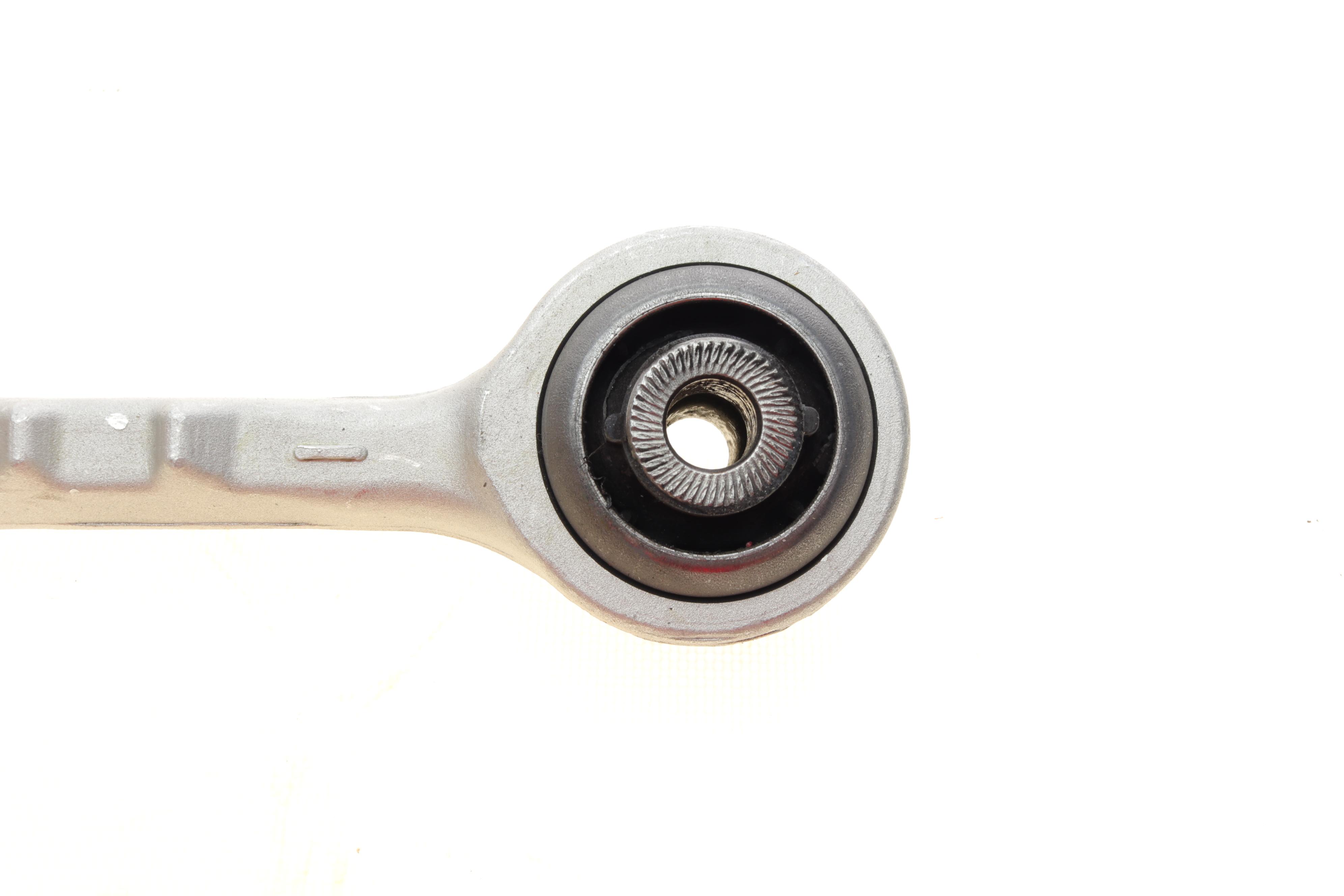 Важіль підвіски (передній/знизу/ззаду) (R) BMW 1 (F20/F21)/2 (F22/F87)/3 (F30/F31/F34/F80)/4(F36) 11