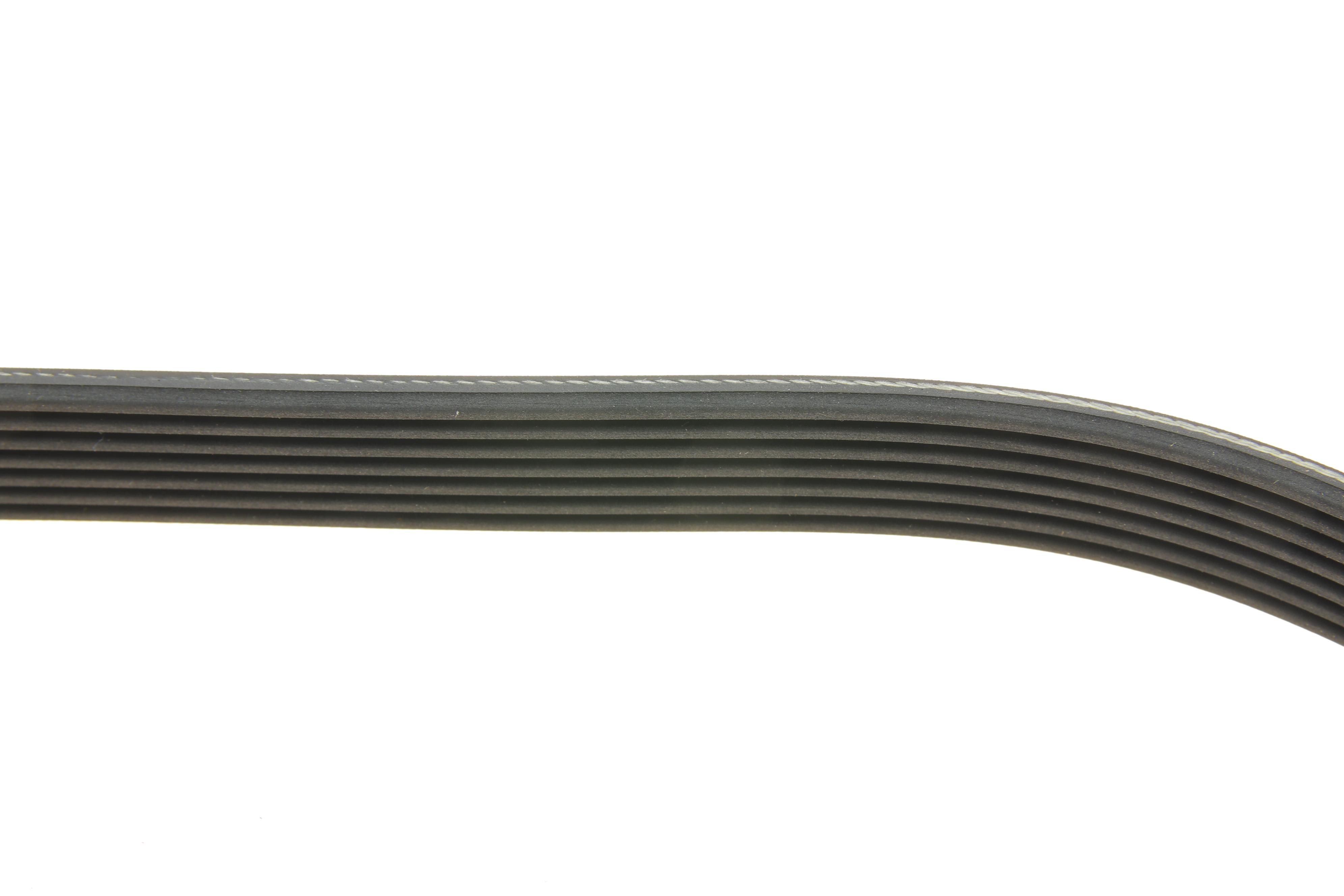 Ремінь генератора Toyota Hilux 2.5 D-4D 01-15/Volvo V60 2.4Hybrid 12-18 (7PK1088)