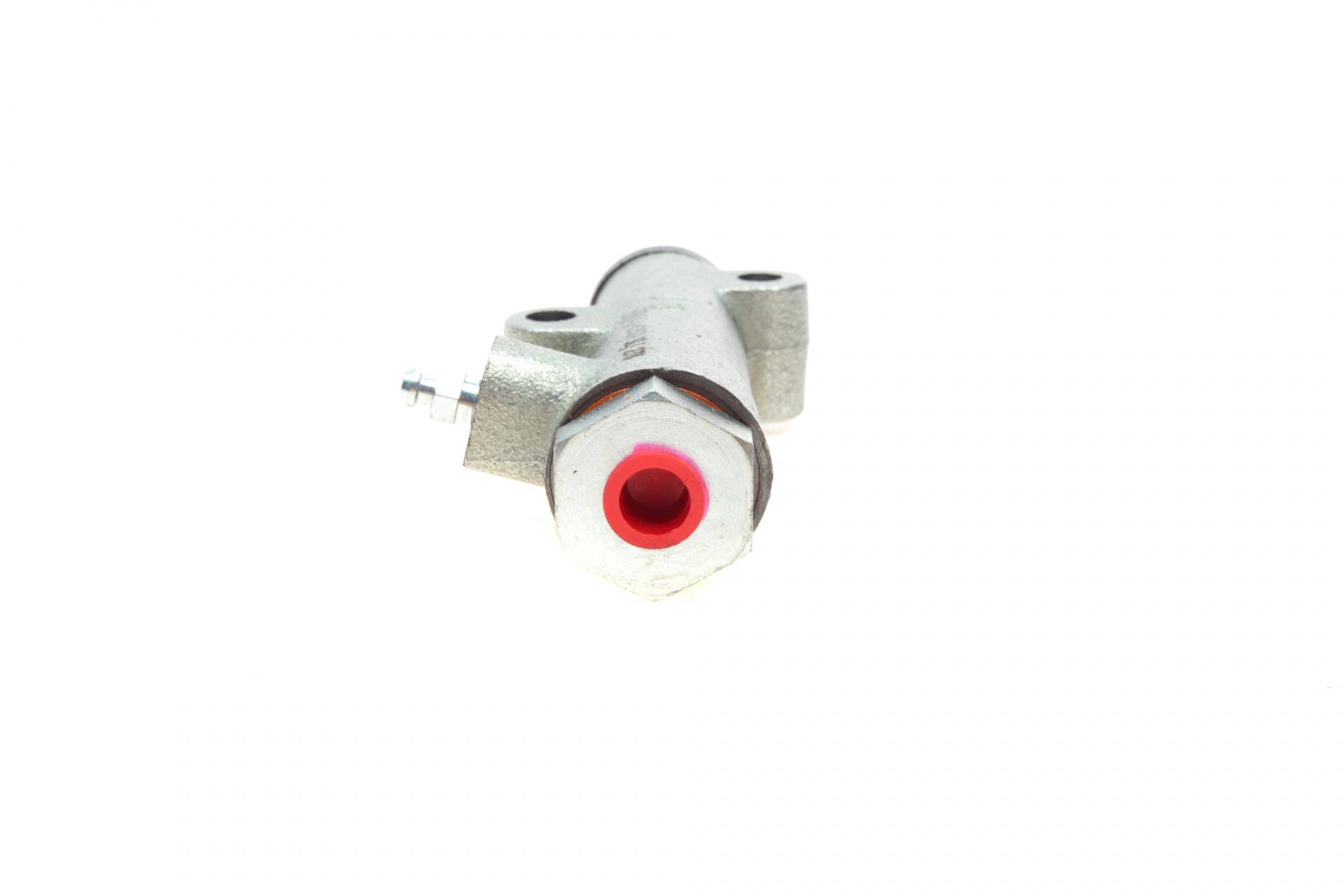 Циліндр зчеплення (робочий) Lada 2101/2103-2106/2121/2131 70-12