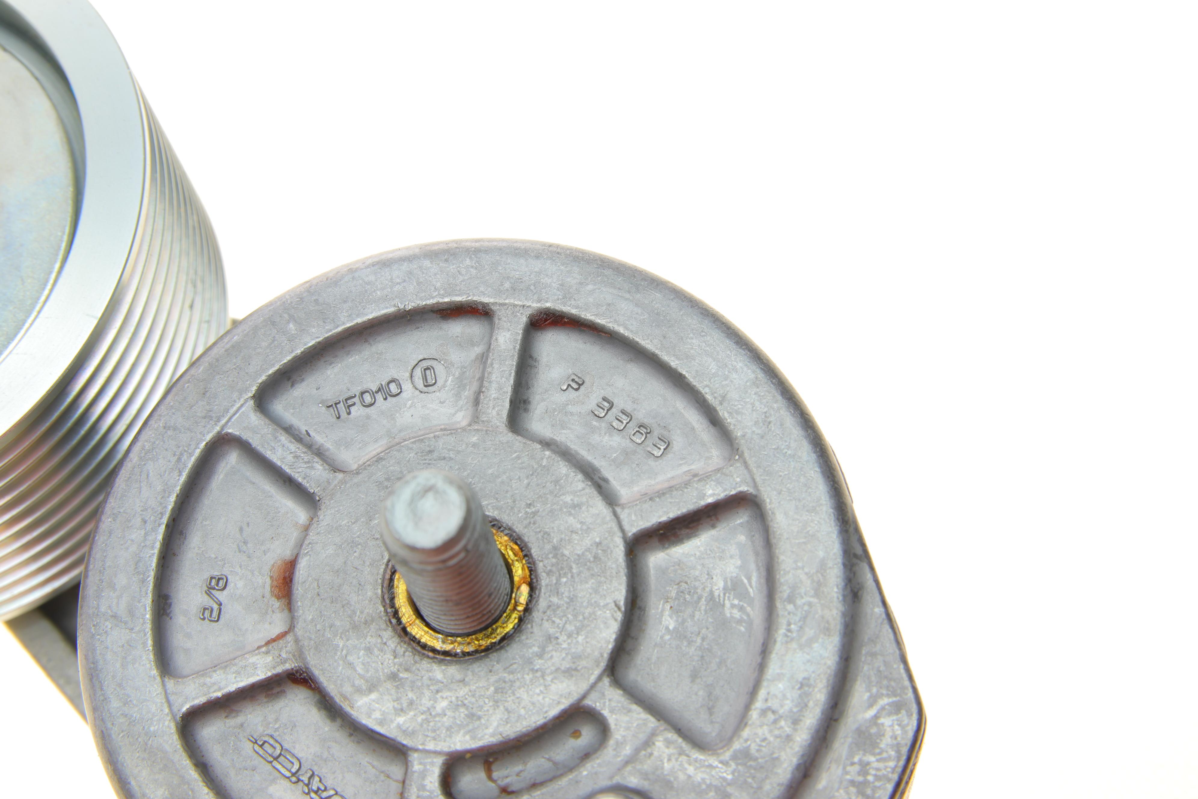 Натяжник ременя генератора Iveco Daily 3.0D 06-