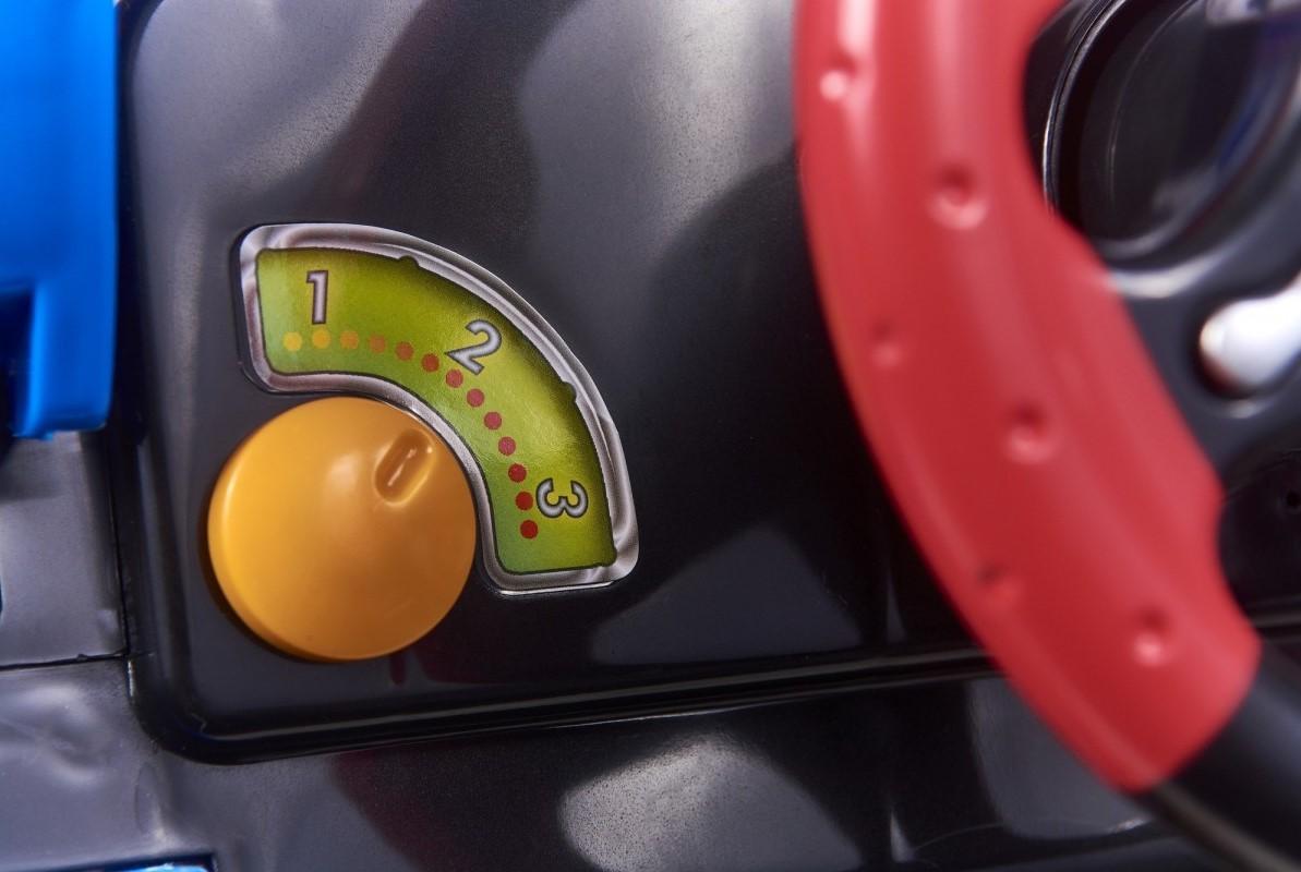 Игрушечный автомобиль технической помощи Bosch Car Service снято с поставок