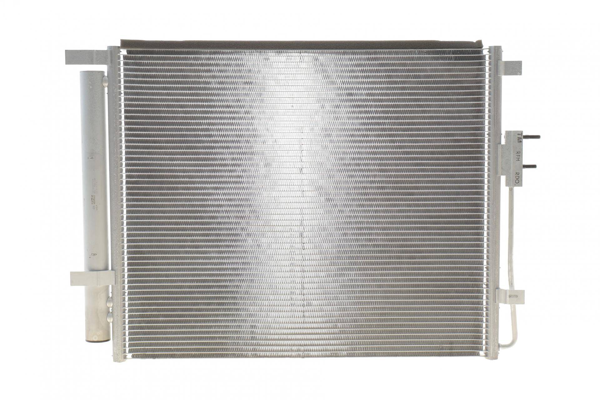 Радіатор кондиціонера (з осушувачем) Hyundai Santa Fe IV 2.0/2.2CRDi 18-20