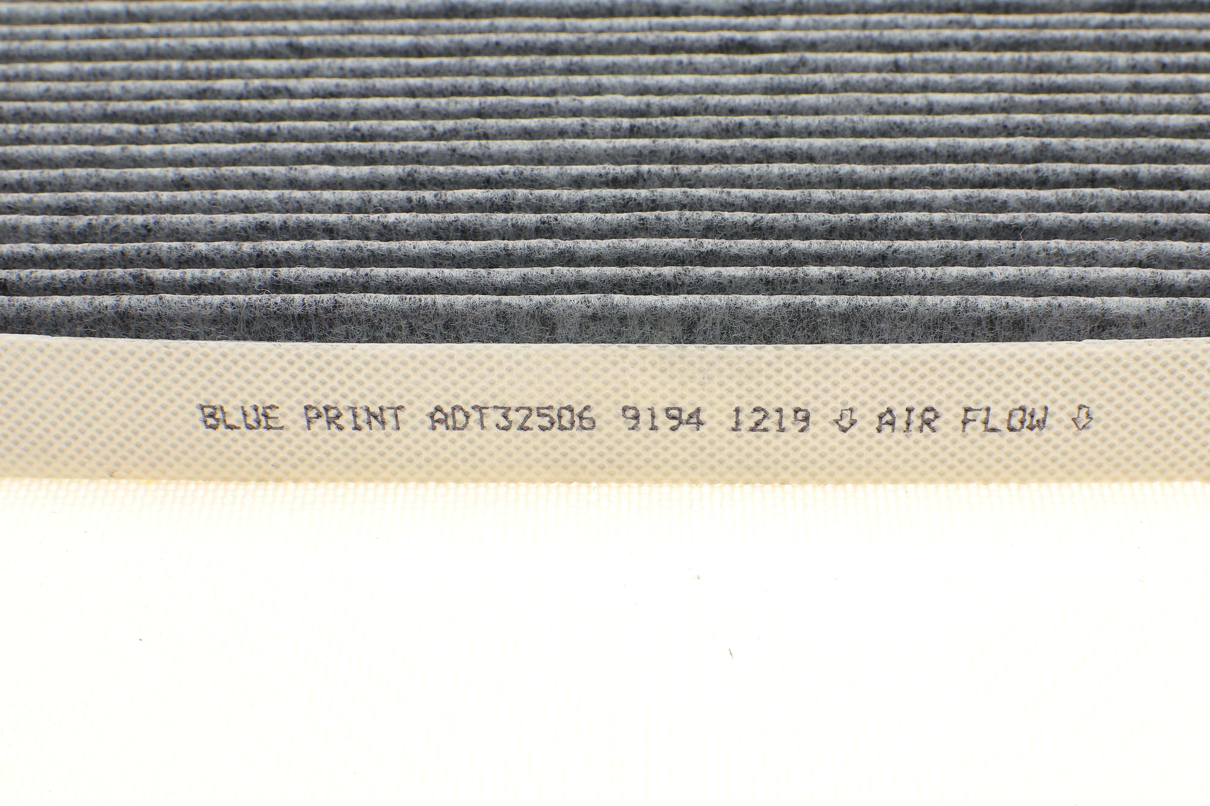 Фільтр салону Lexus Gs/Ls 97-06 (вугільний)