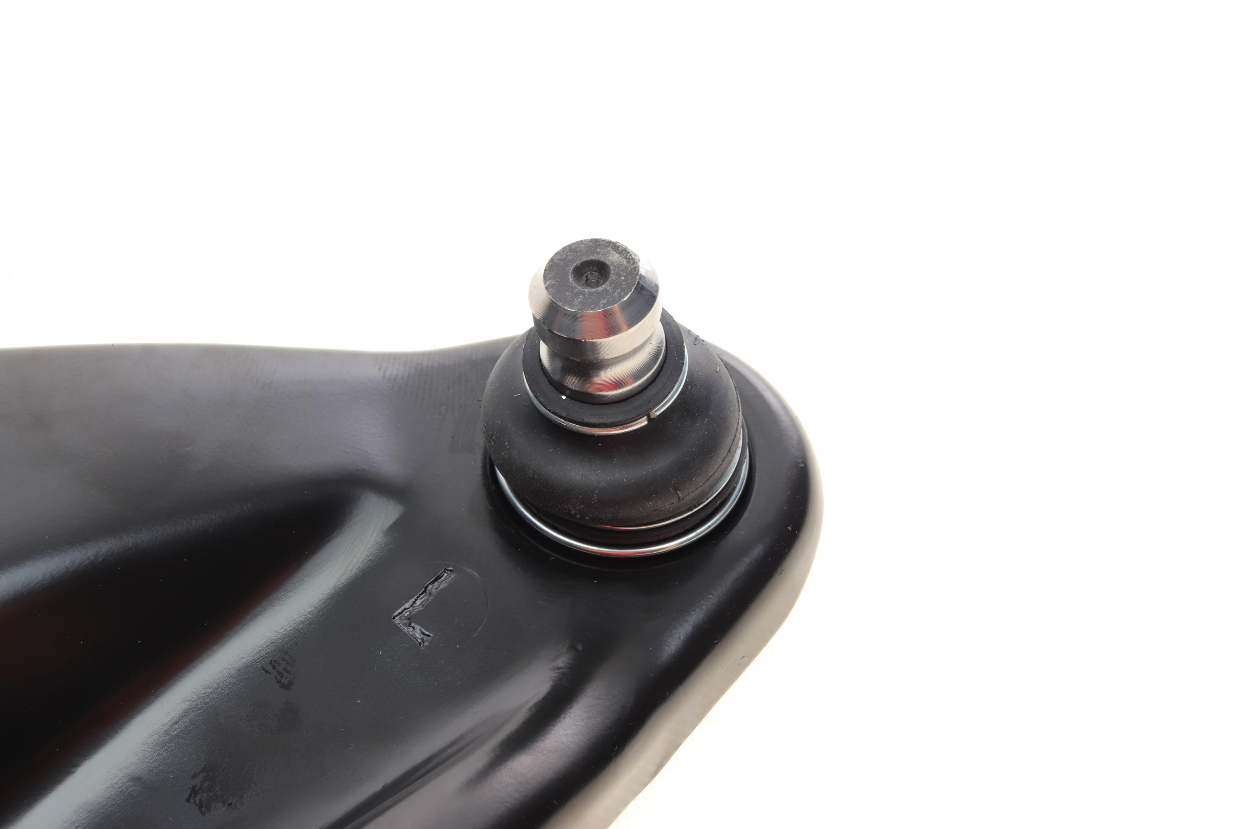 Важіль підвіски (передній/знизу) (L) Renault Logan 1.2-1.6 04-