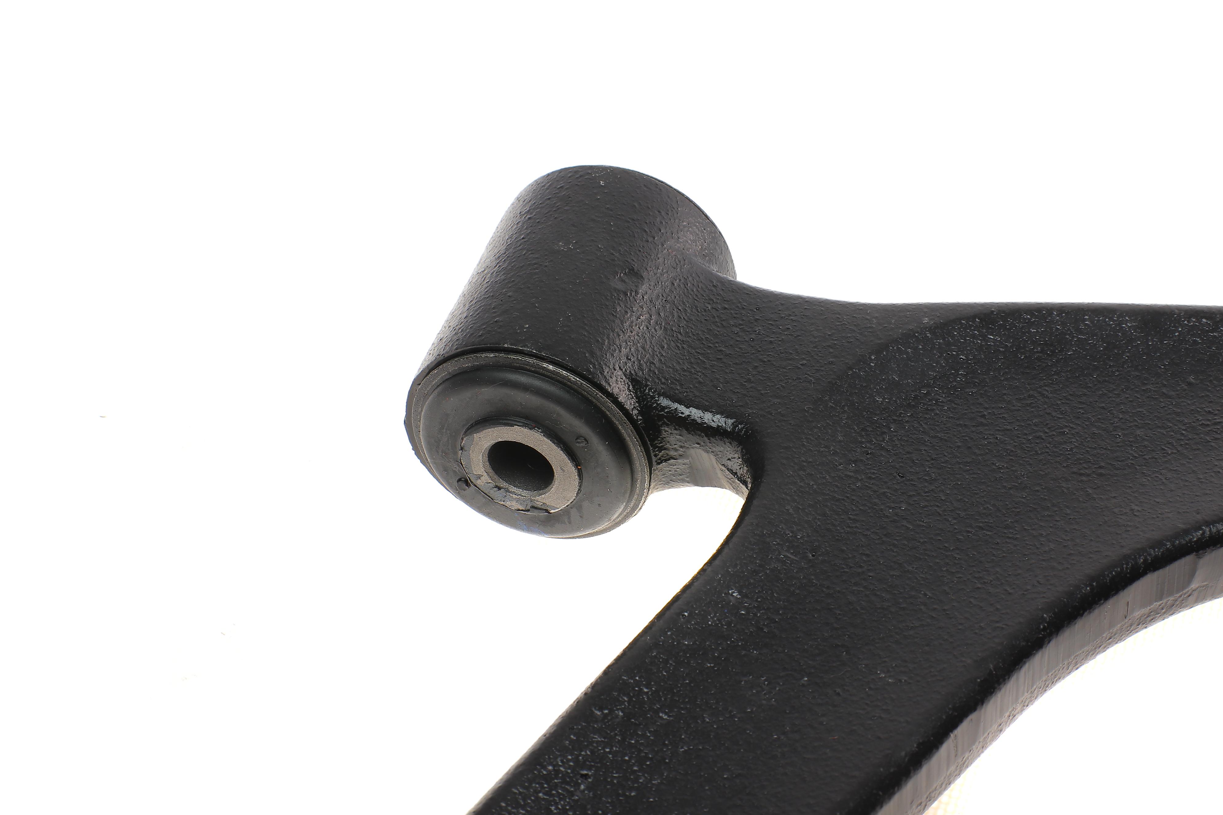 Важіль підвіски (передній/знизу) (L) Citroen Berlingo/Peugeot Partner 1.6-2.0 99-