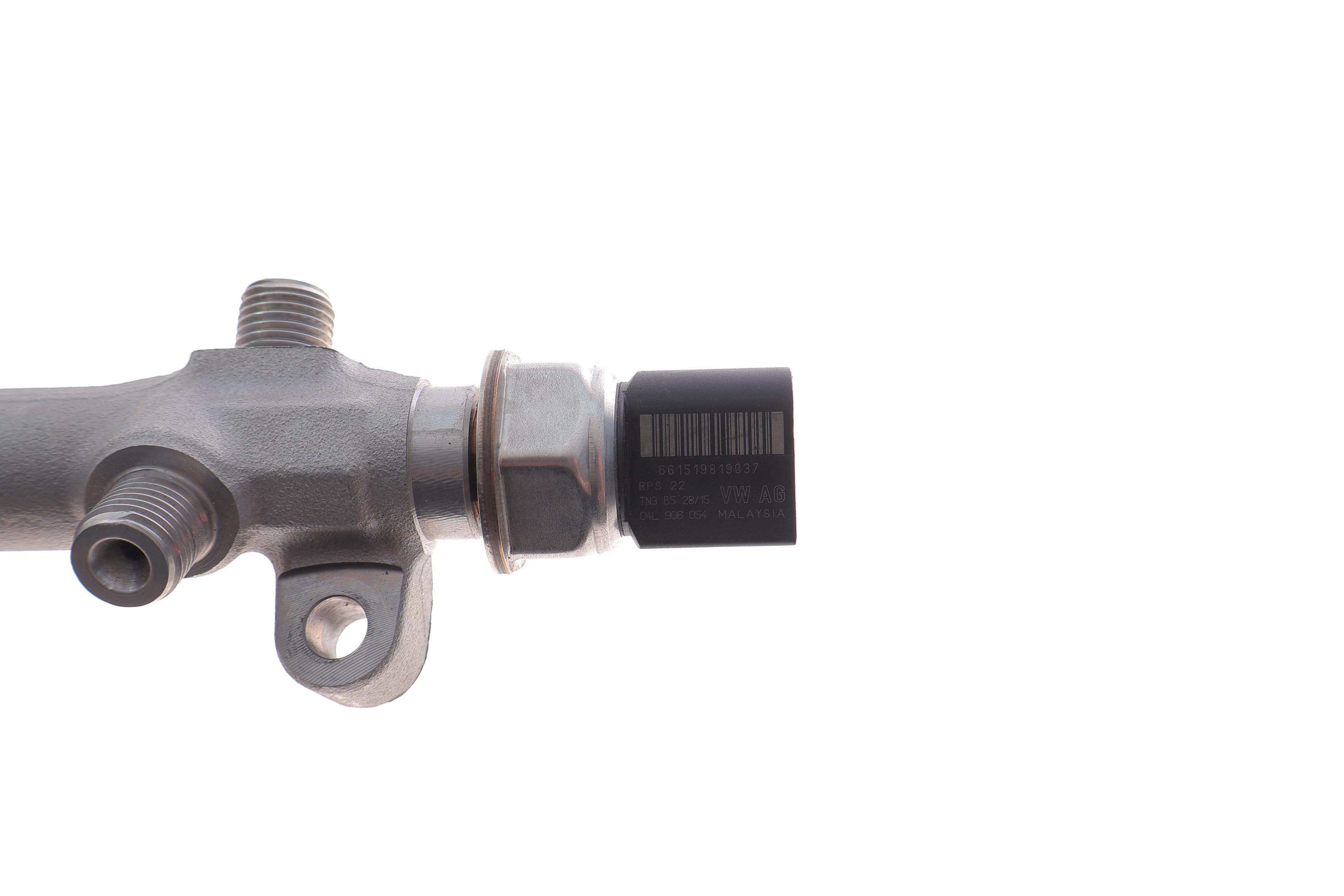 Рейка паливна Audi A3 2.0 TDI 12-17 (всередині OE)