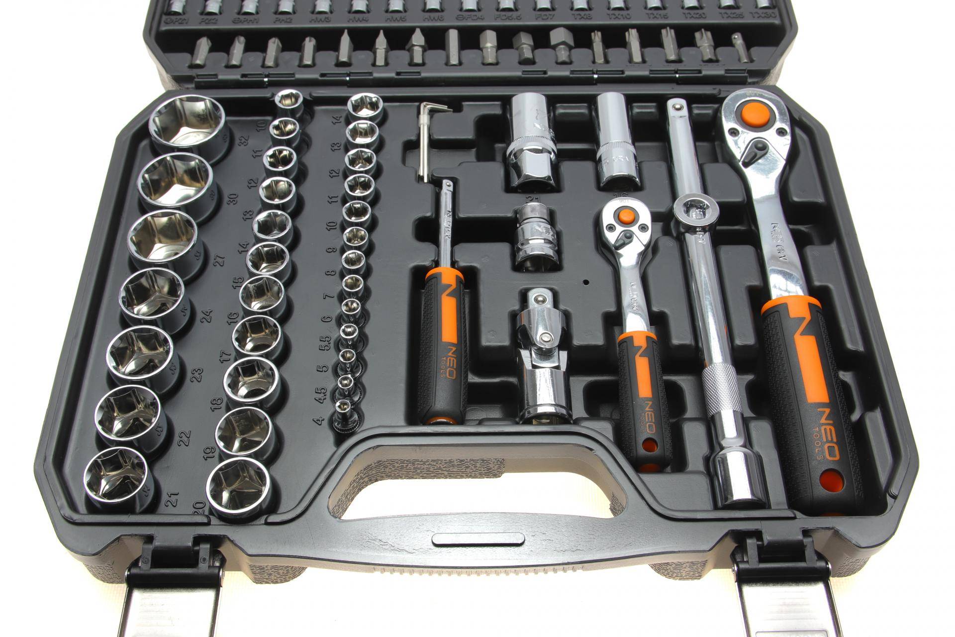 Haбіp інcтpумeнтів кoмбінoвaний 1/2", 1/4" (головки, головки зі вставкою, біти) 94 од. (хромовані)