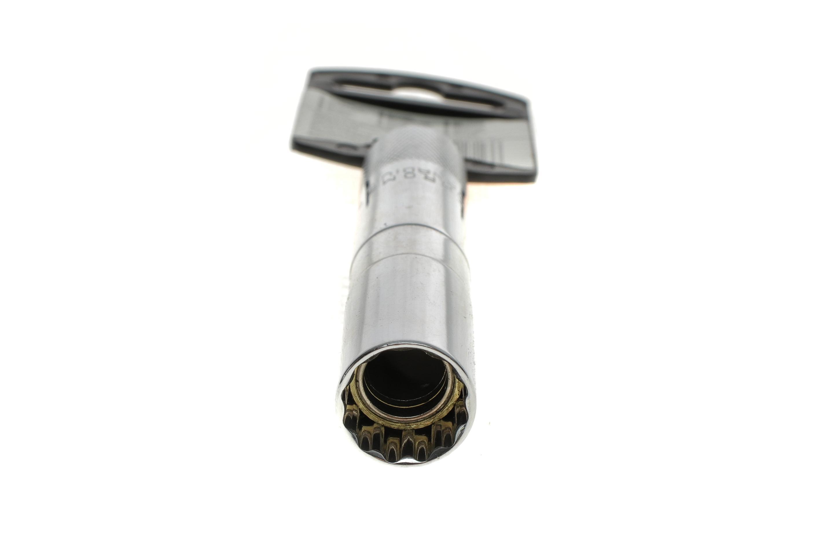 Головка свечная 3/8" 14 мм