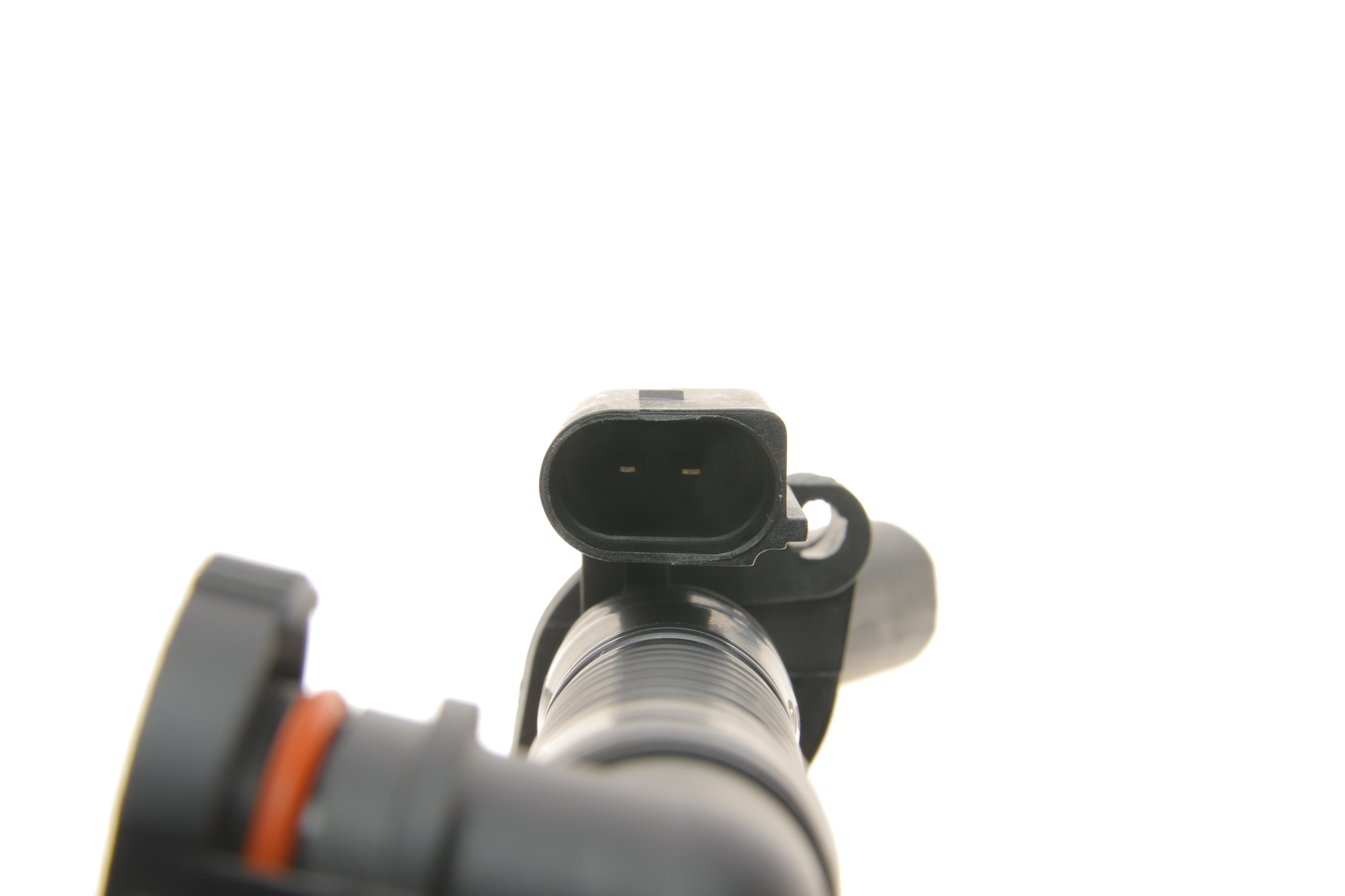 Патрубок вентиляции картера Audi Q7/Skoda Superb/VW Passat/Touareg 05-15