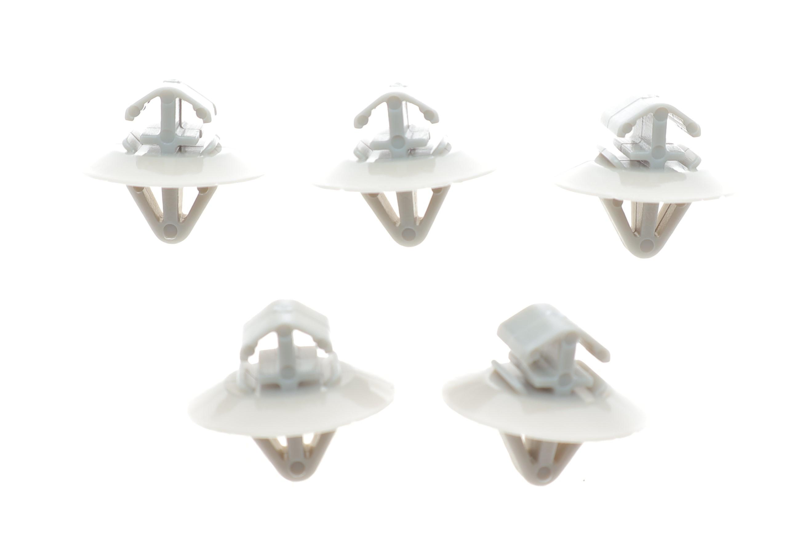 Кліпса кріплення обшивки (к-кт 5шт) Renault Master 97-10/Iveco Daily 06-14