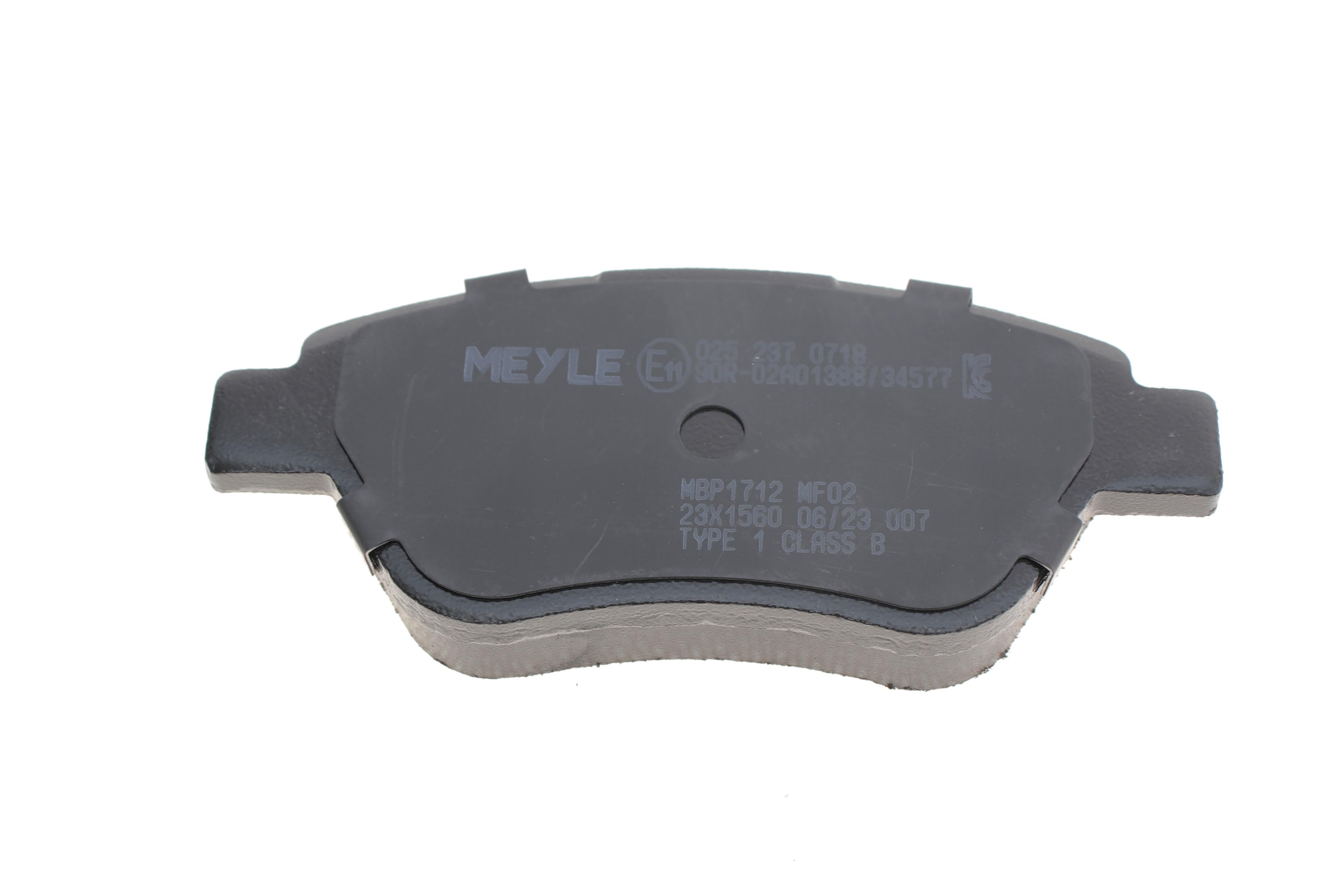 Колодки гальмівні (передні) Fiat Doblo 01- (122.9x53.3x18) (без датчика) (Bosch)