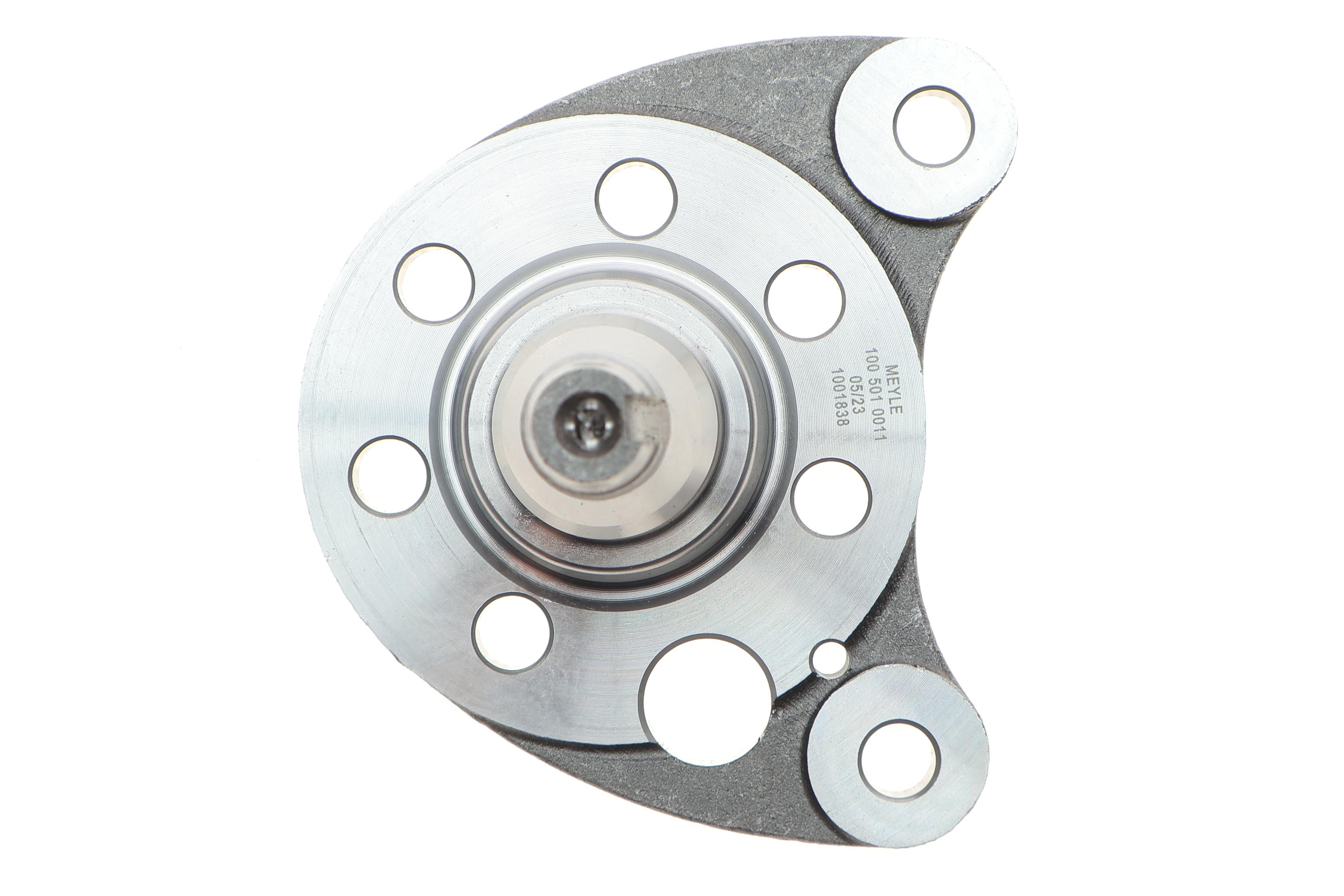 Кулак поворотний (цапфа) VW Passat 84-97 (R) (задній)