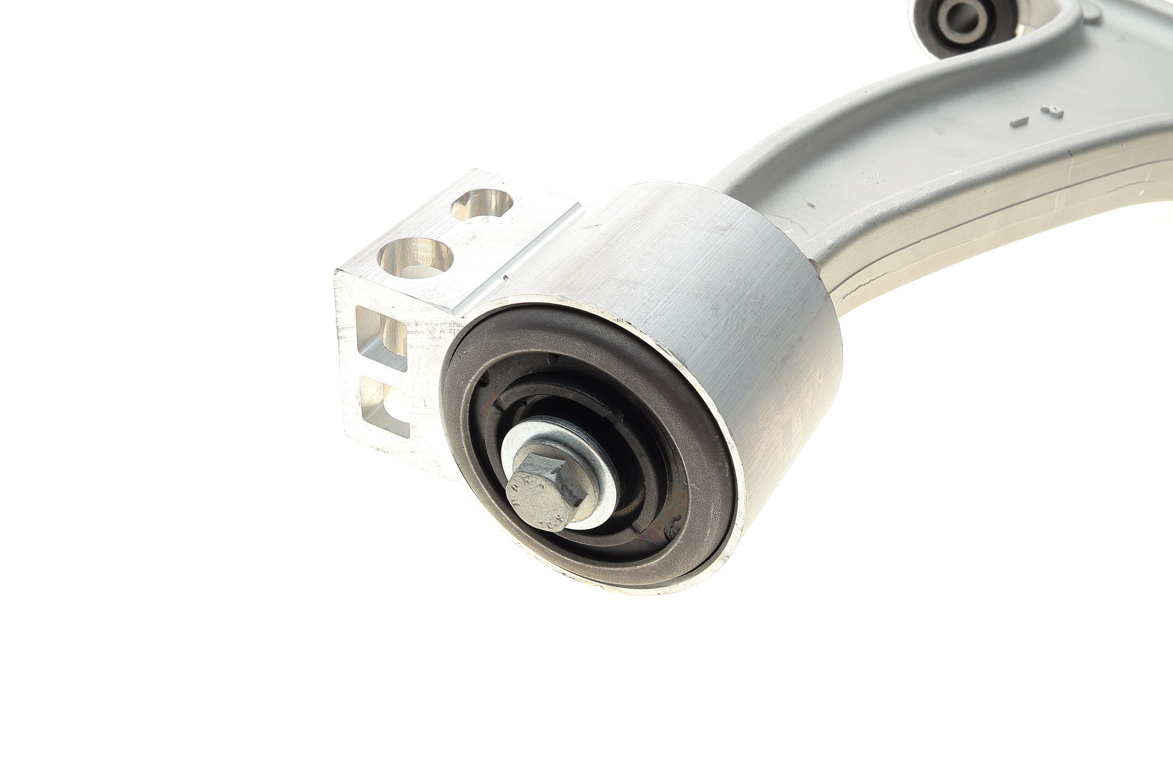 Важіль підвіски (передній/знизу) (R) Opel Vectra C 02-