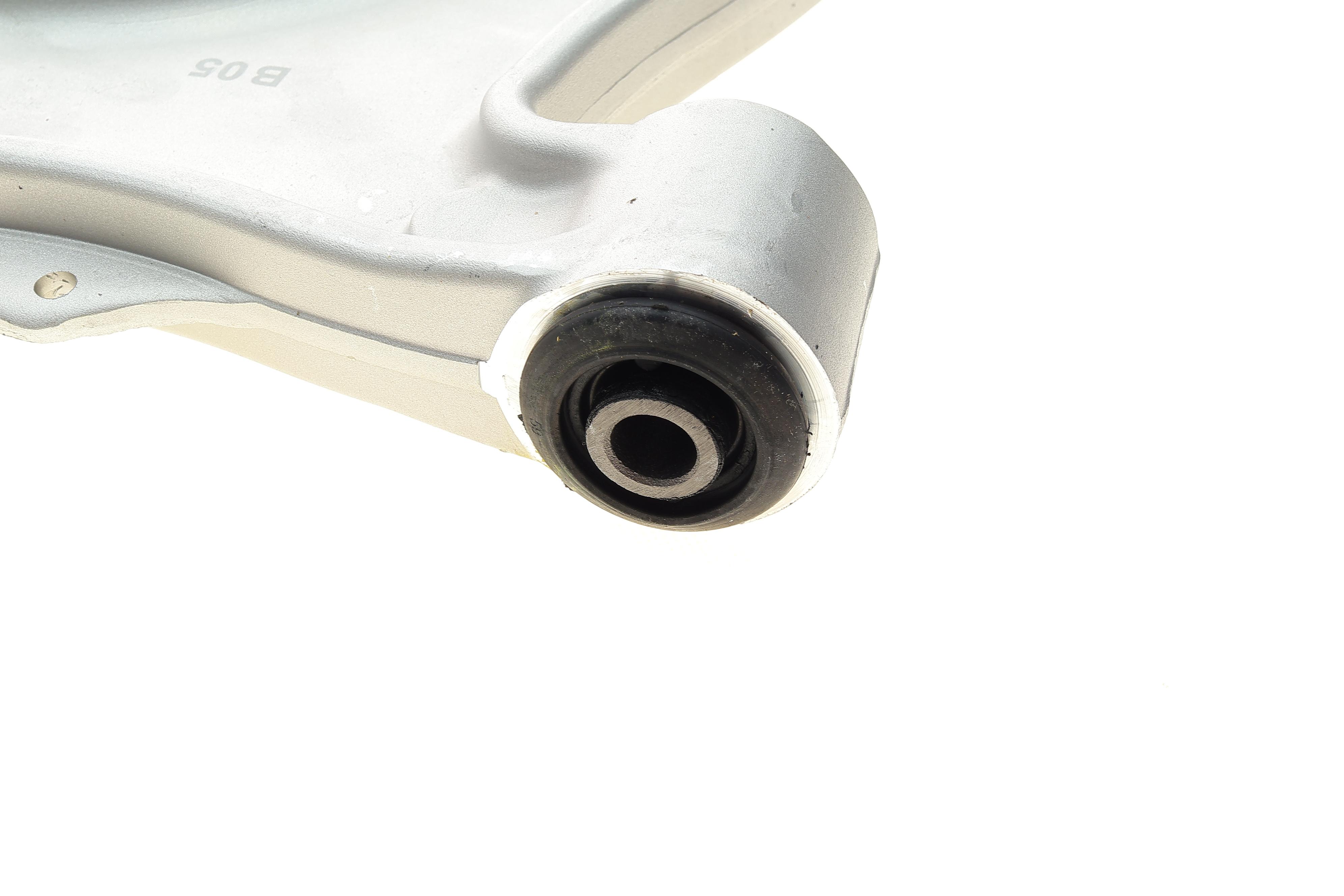 Важіль підвіски (передній/знизу) (R) Opel Vectra C 02-