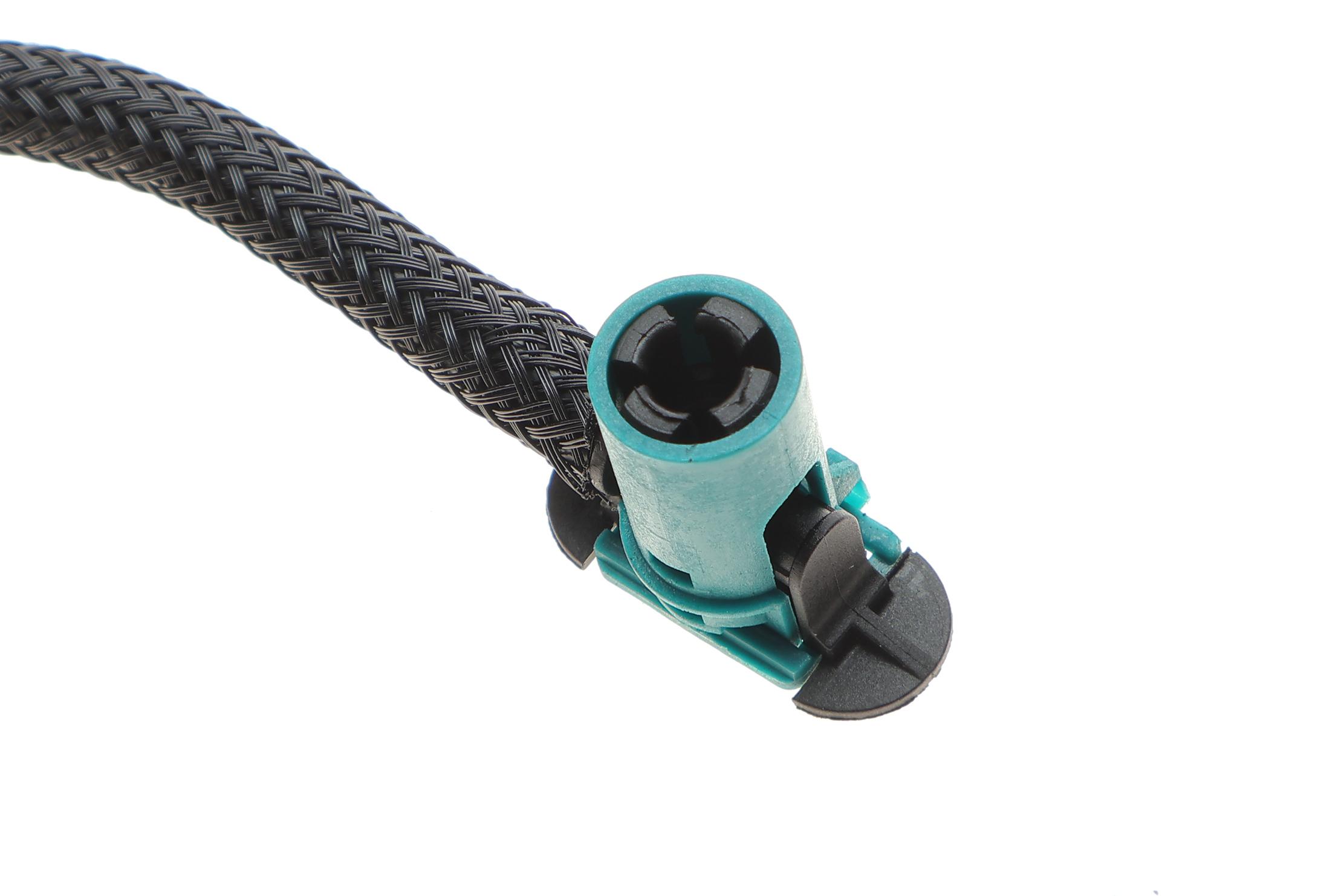 Шланг обратки Land Rover Freelander/Range Rover Evoque 2.2D 06-19