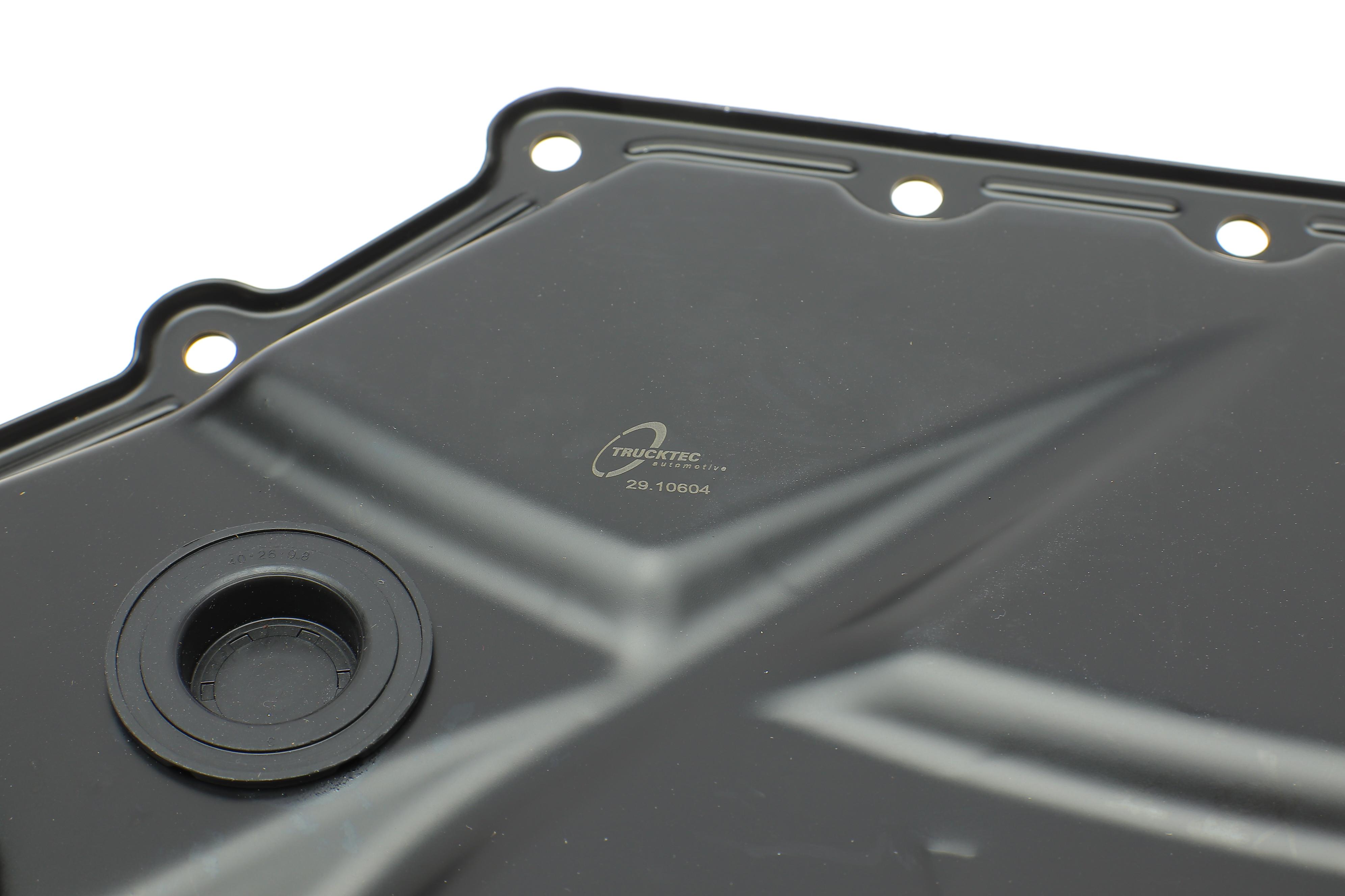 Кришка двигуна (передня) Audi A3/A4/A5/Q3/TT/Skoda Octavia II/VW Golf 1.8/2.0 04-