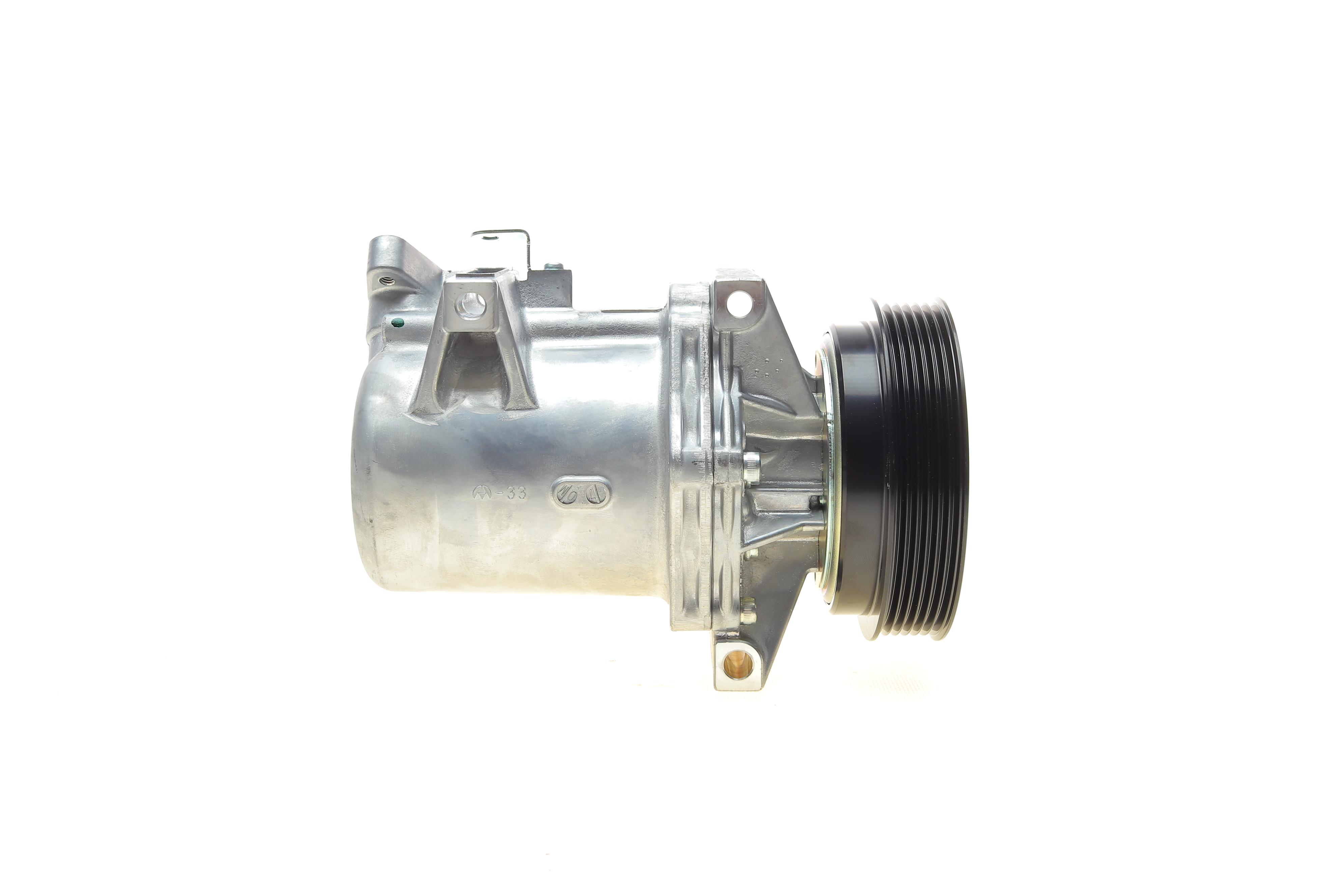 Компрессор кондиционера Dacia Dokker/Duster/Logan/Sandero 1.5 dCi/1.6 LPG 08-